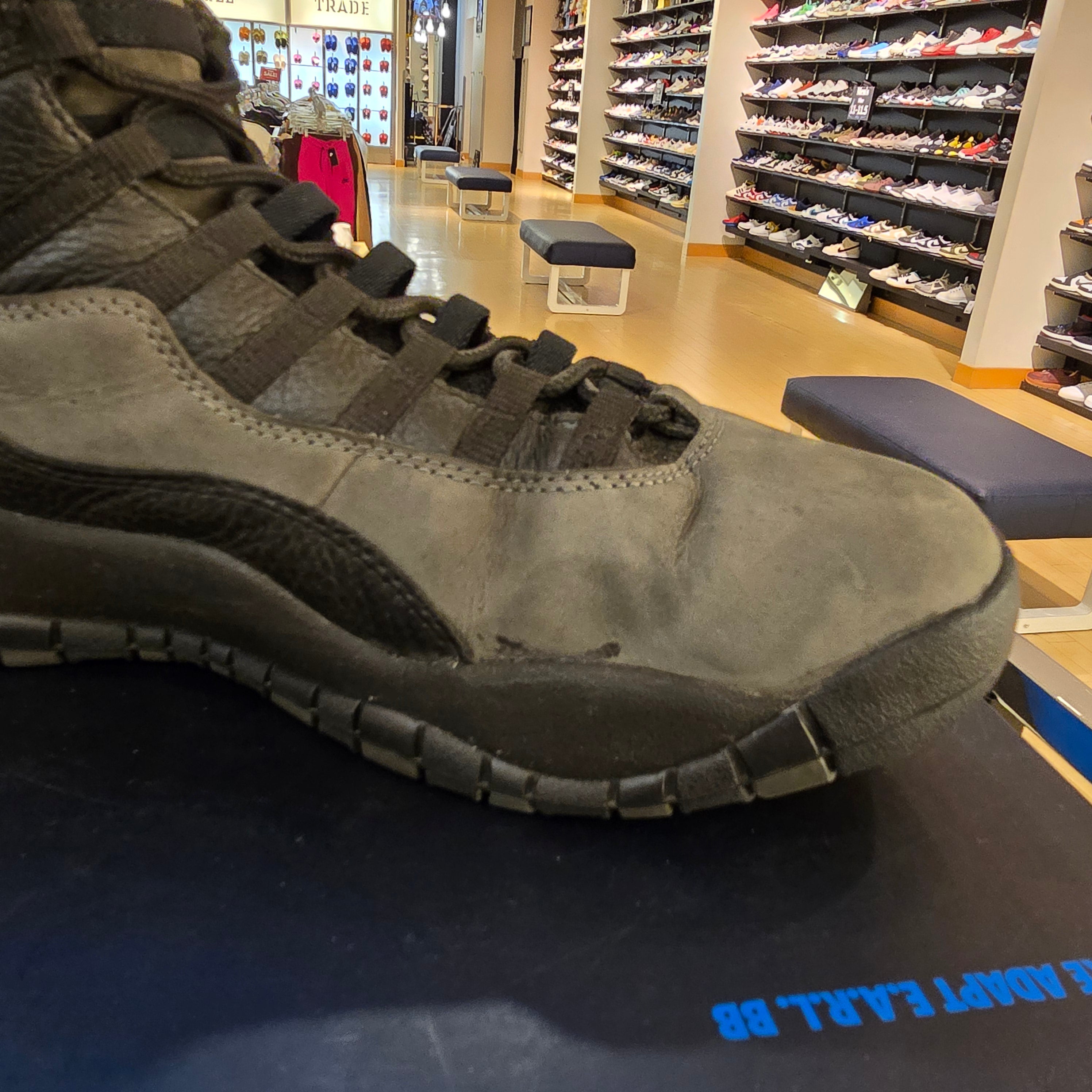 Jordan 10 Retro Shadow (2018) SZ 12 USED