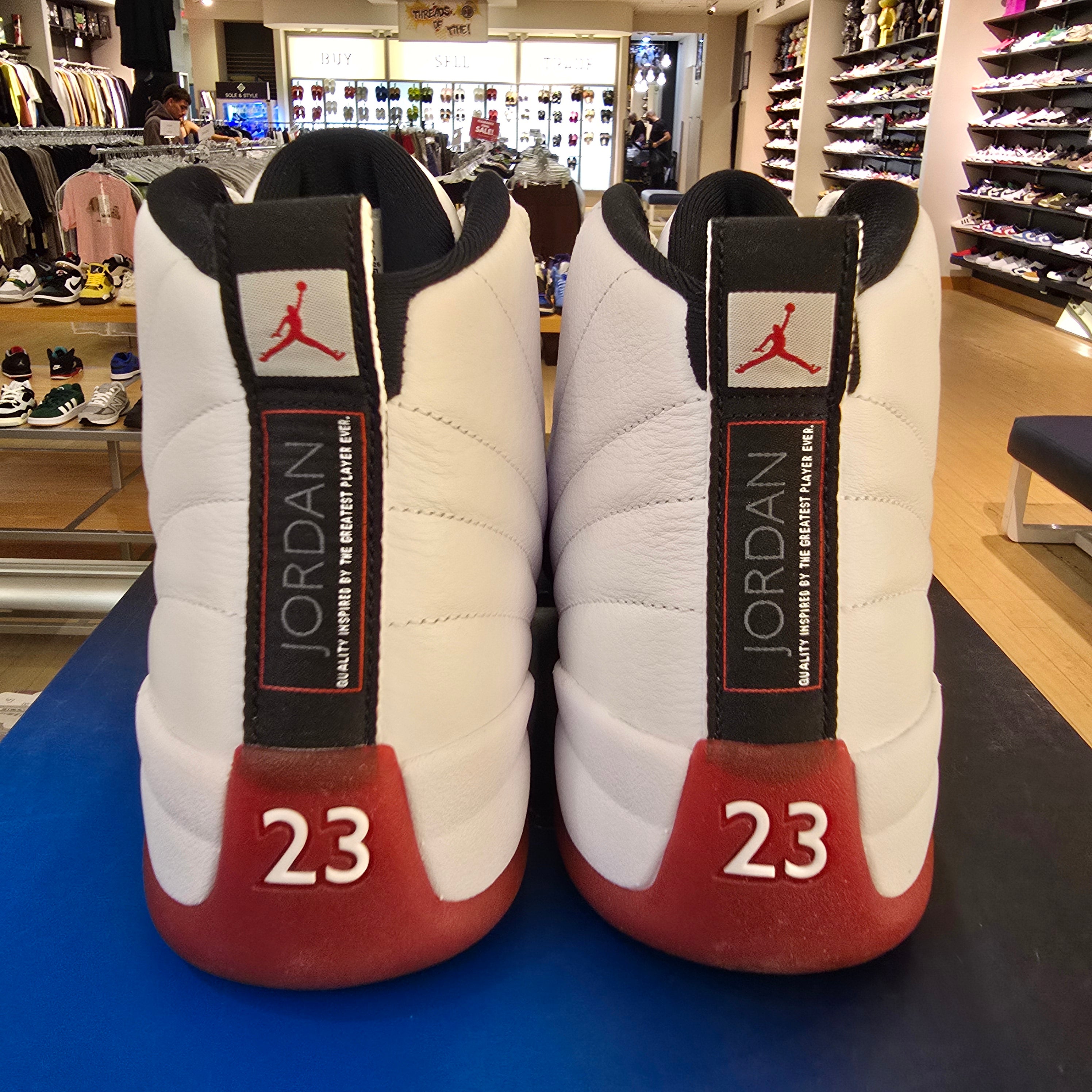 Jordan 12 Retro Cherry SZ 11 USED