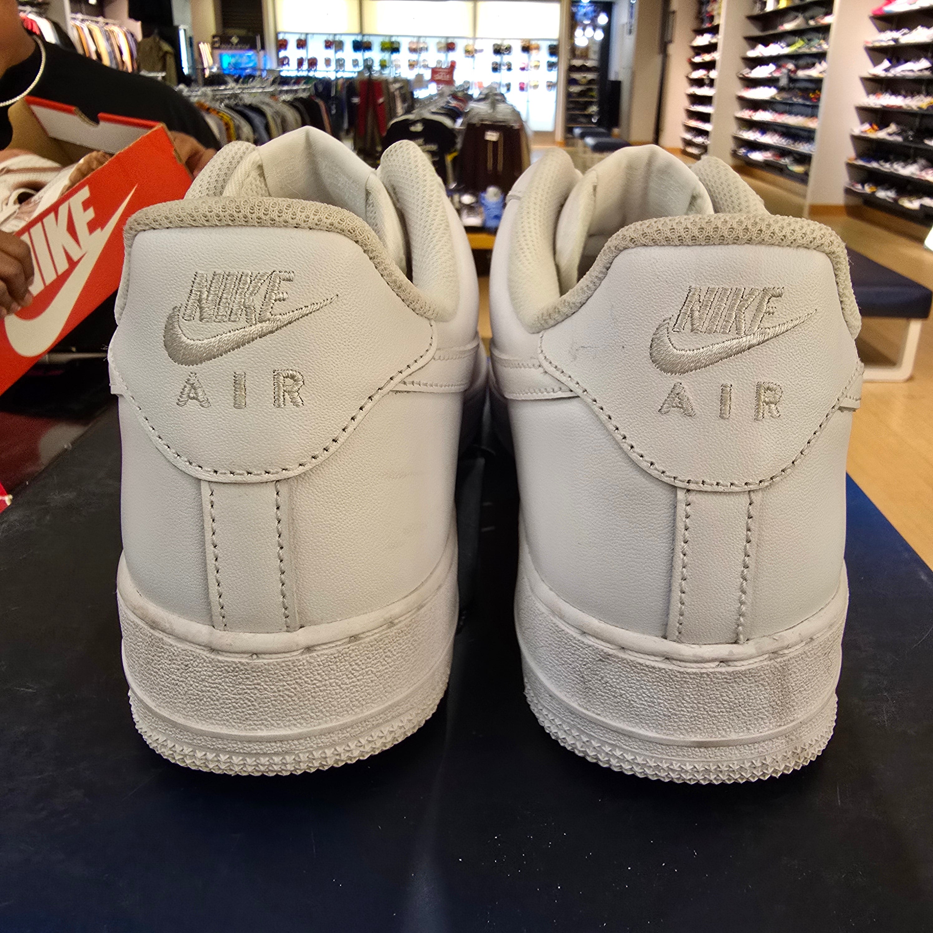 Nike Air Force 1 Low '07 White SZ 11 USED BOX MISSING LABEL