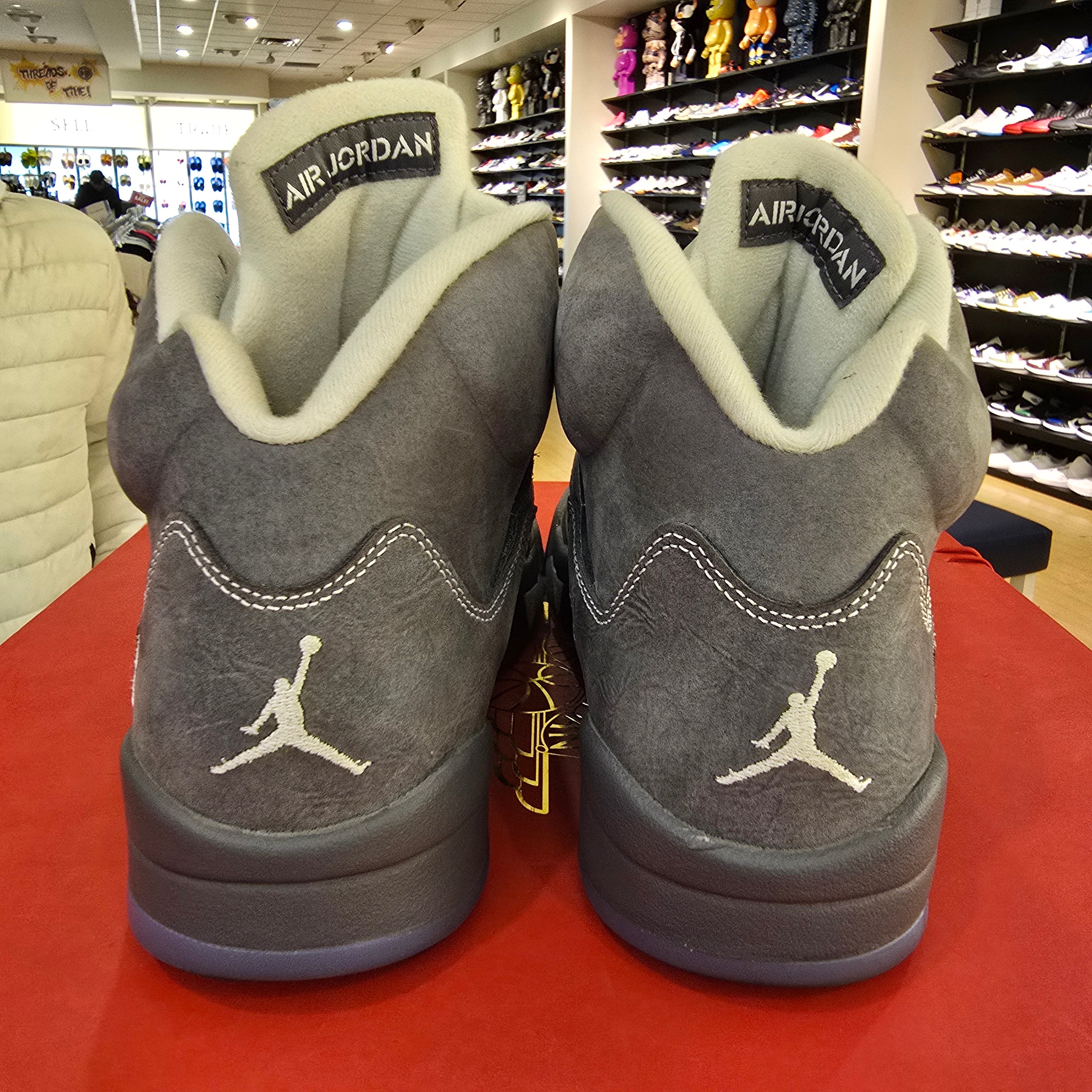 Jordan 5 Retro Wolf Grey (2026) SZ 10 USED
