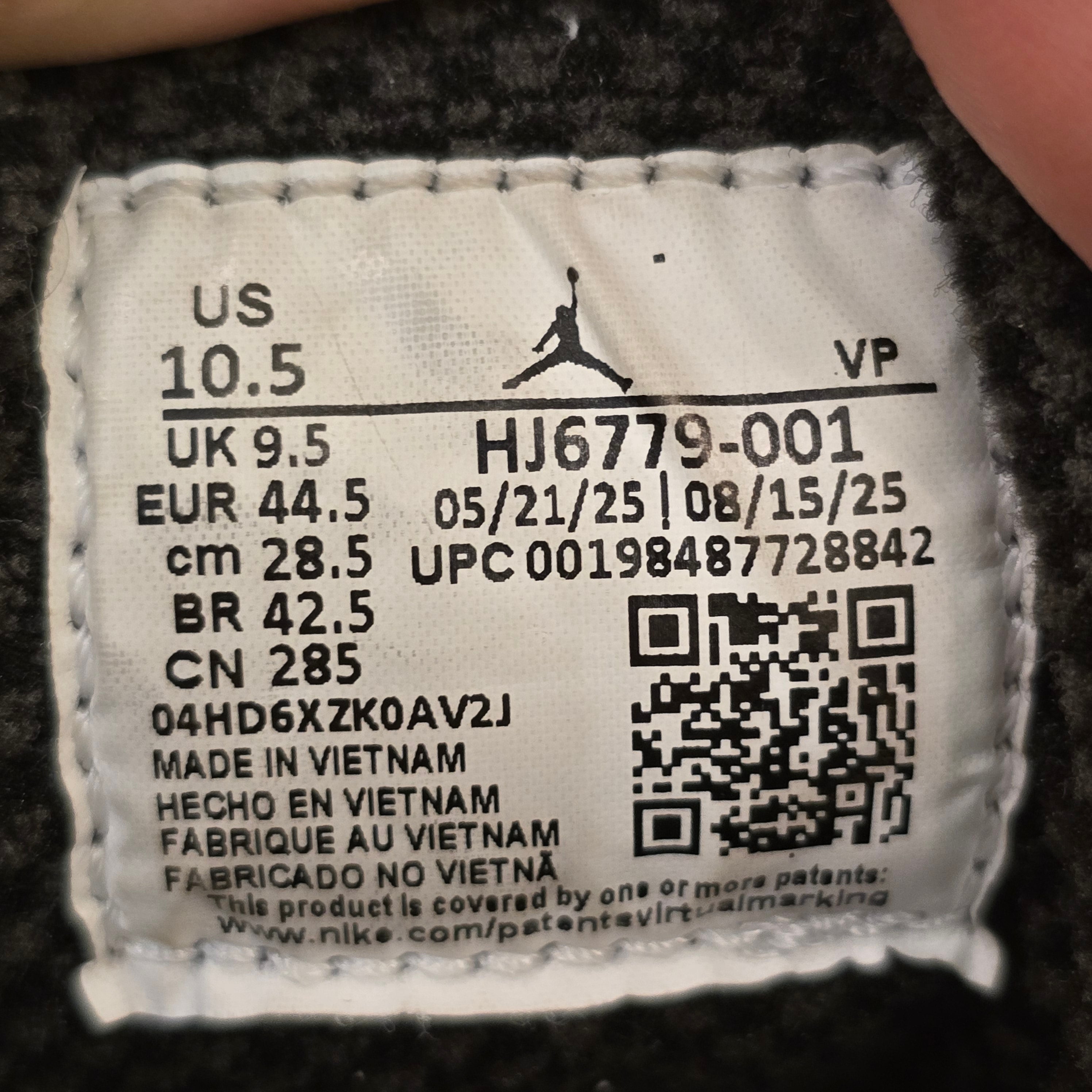 Jordan 10 Retro Shadow (2025) SZ 10.5 USED