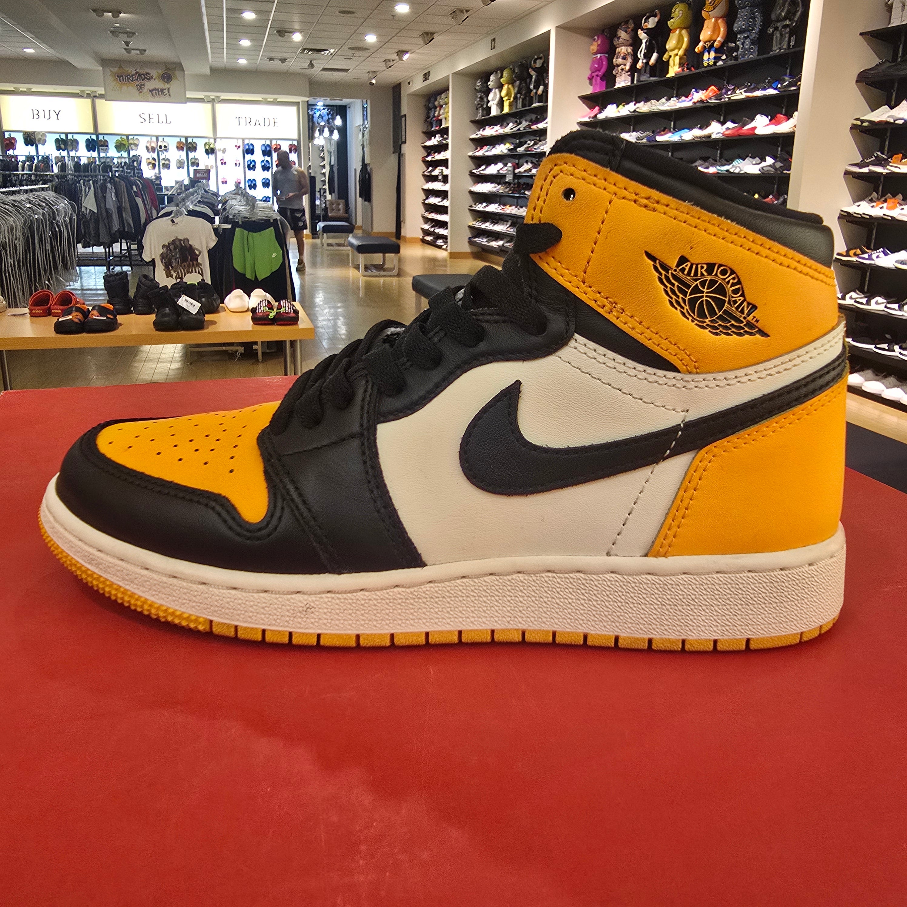 Jordan 1 Retro High OG Taxi (GS) SZ 6Y USED