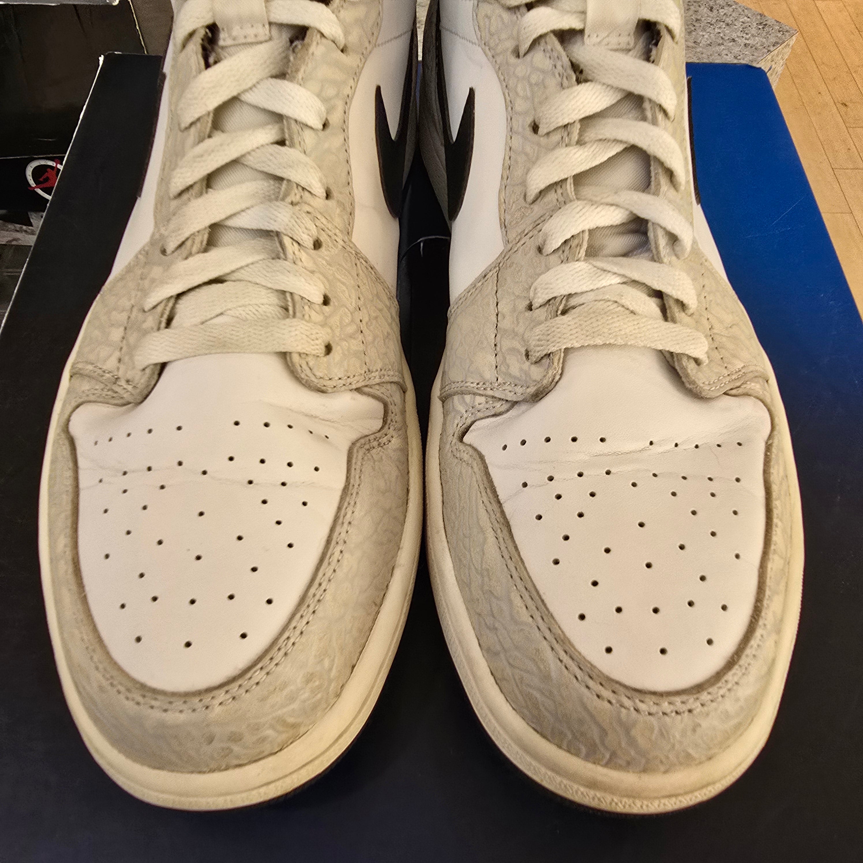 Jordan 1 White Elephant Print SZ 12 USED