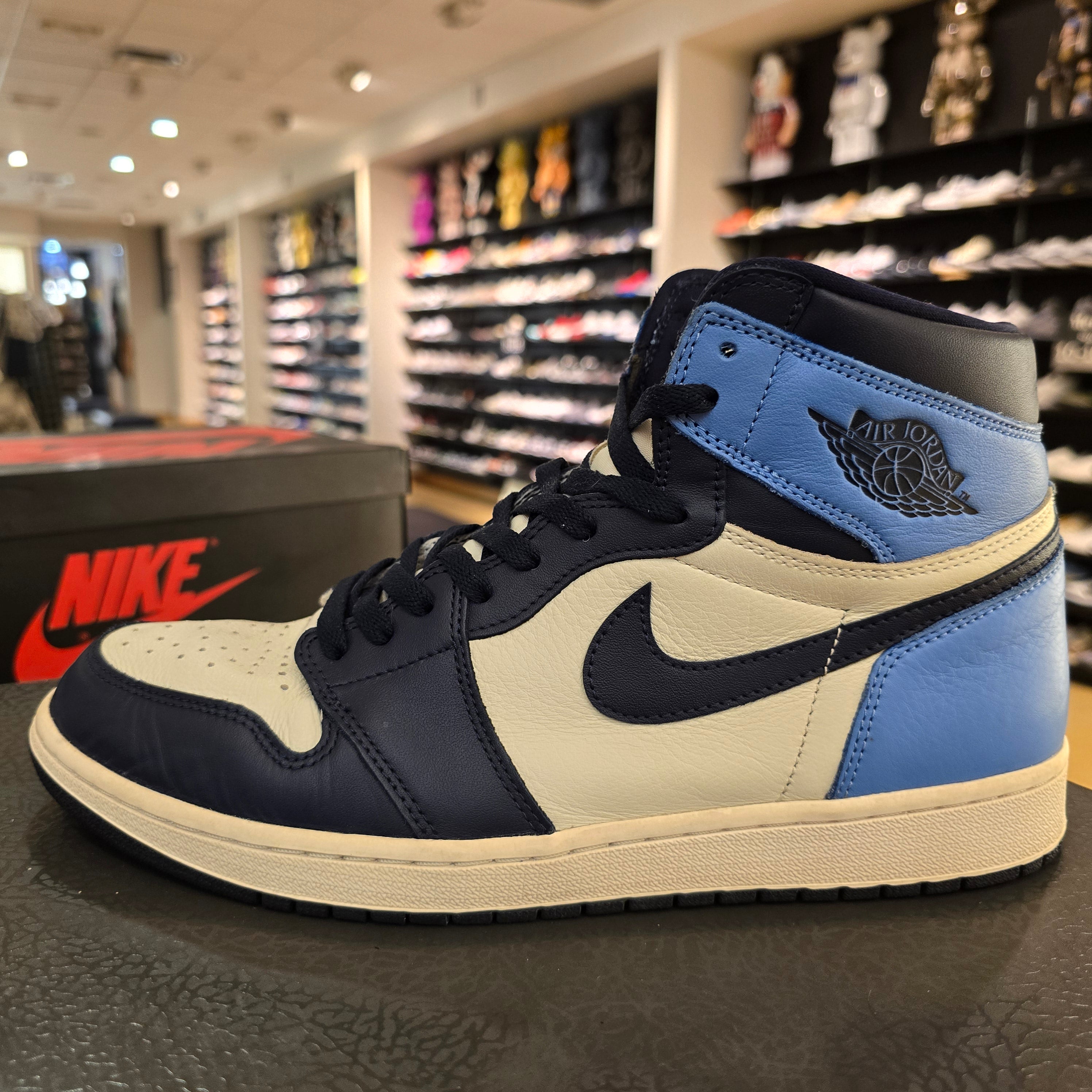 Air Jordan 1 Retro High Obsidian Sz 12 USED