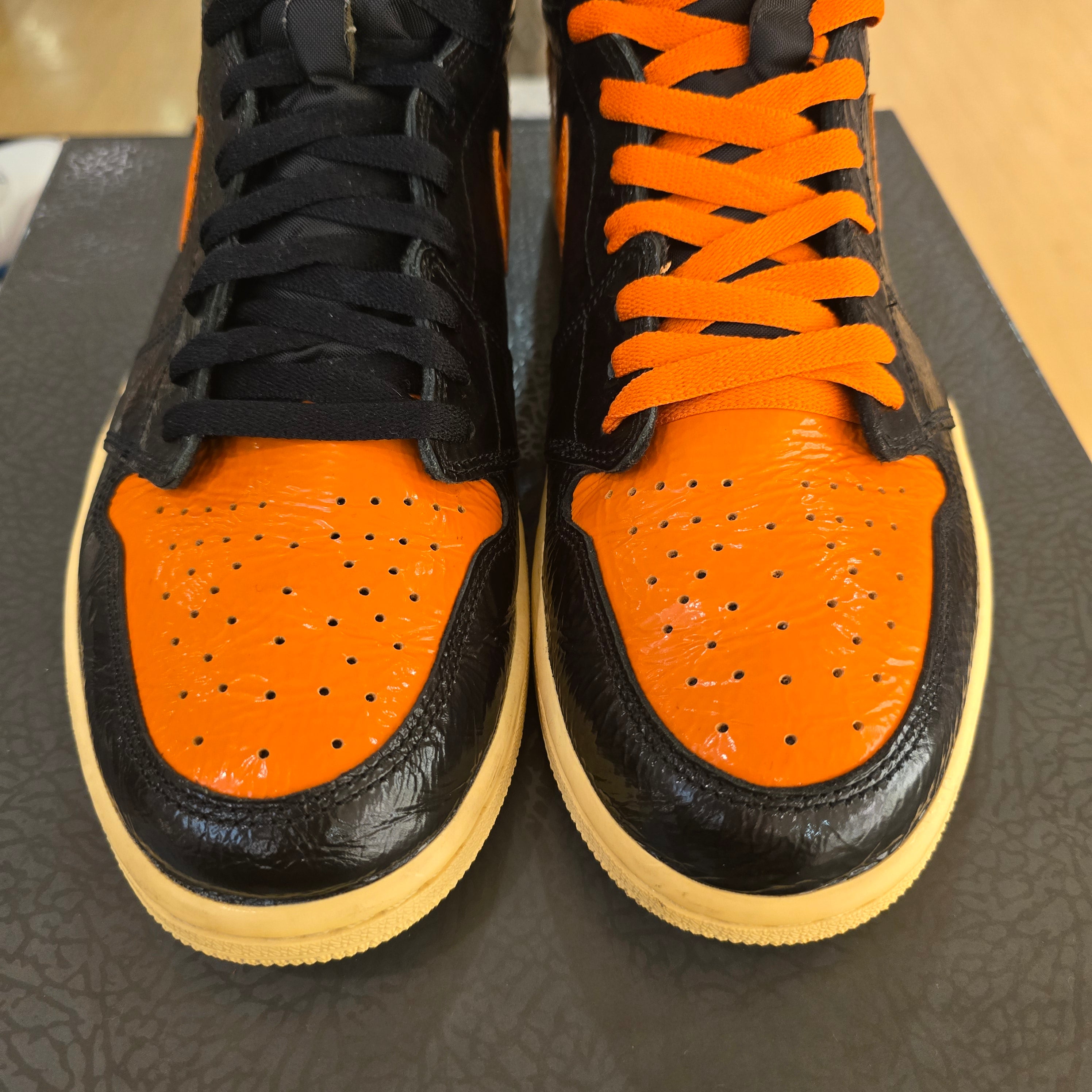 Air Jordan 1 Retro High Shattered Backboard 3.0 SZ 12 USED