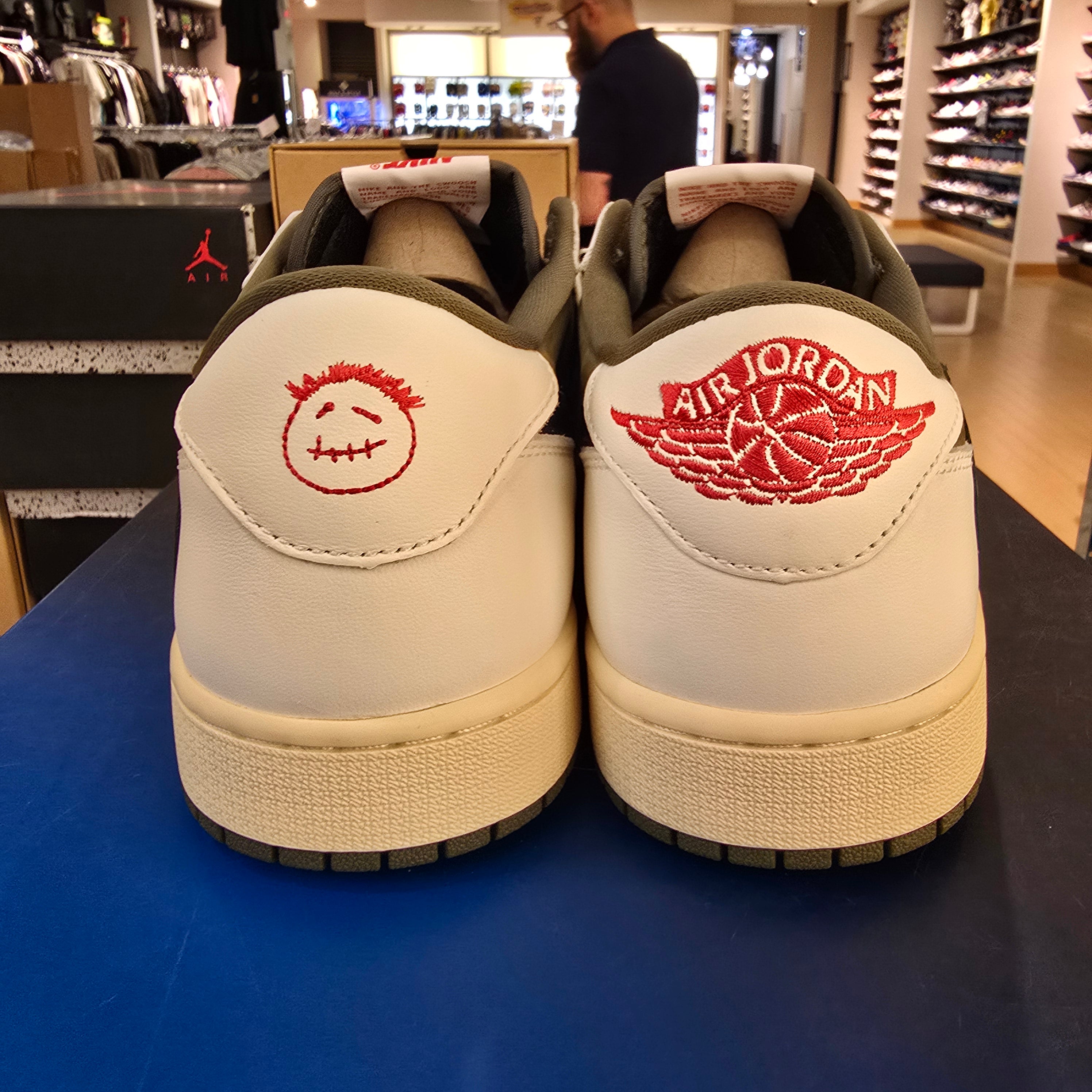 Jordan 1 Retro Low OG SP Travis Scott Medium Olive SZ 12