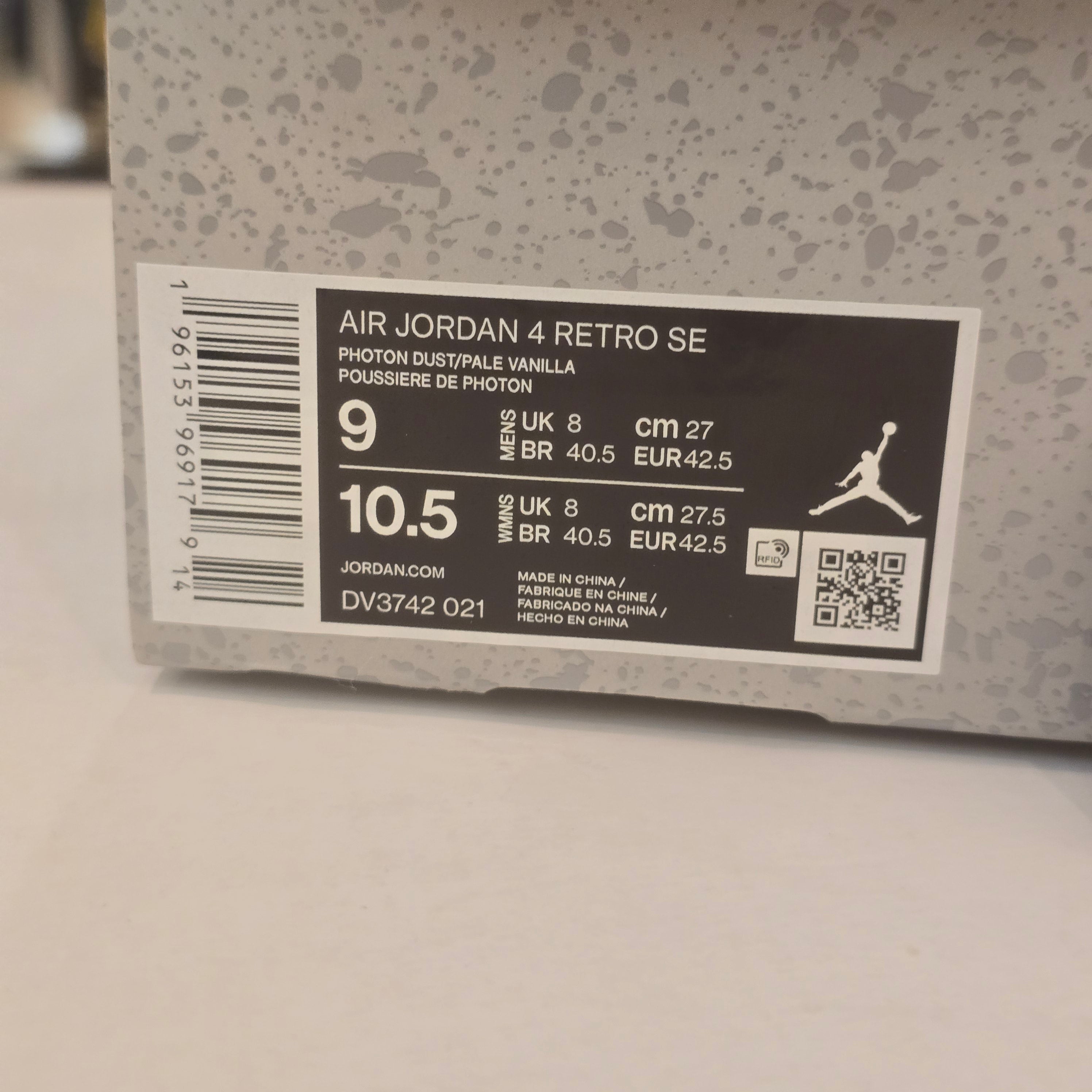 Jordan 4 Retro SE Craft Photon Dust SZ 9