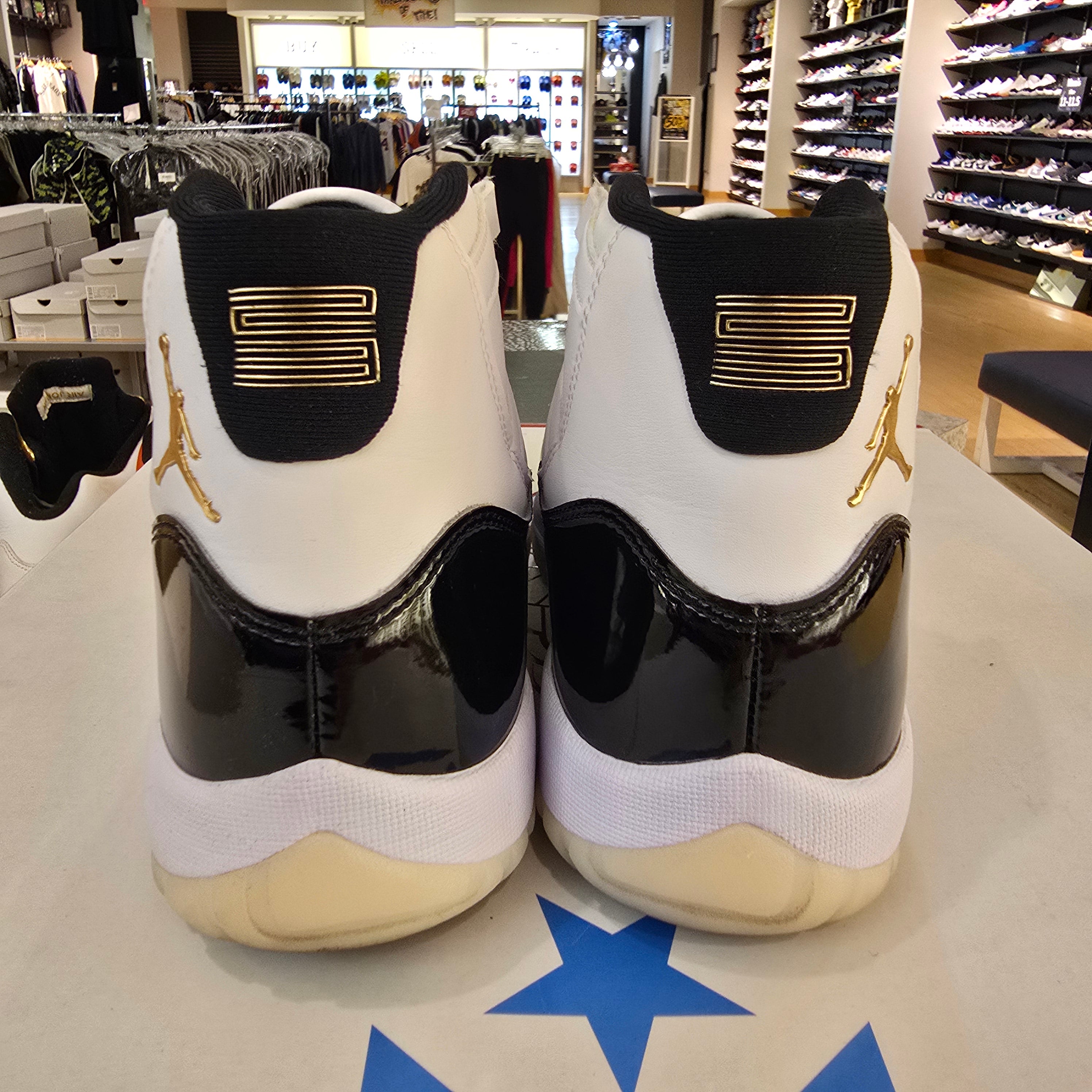 Jordan 11 Retro DMP Gratitude (2023) SZ 8 USED