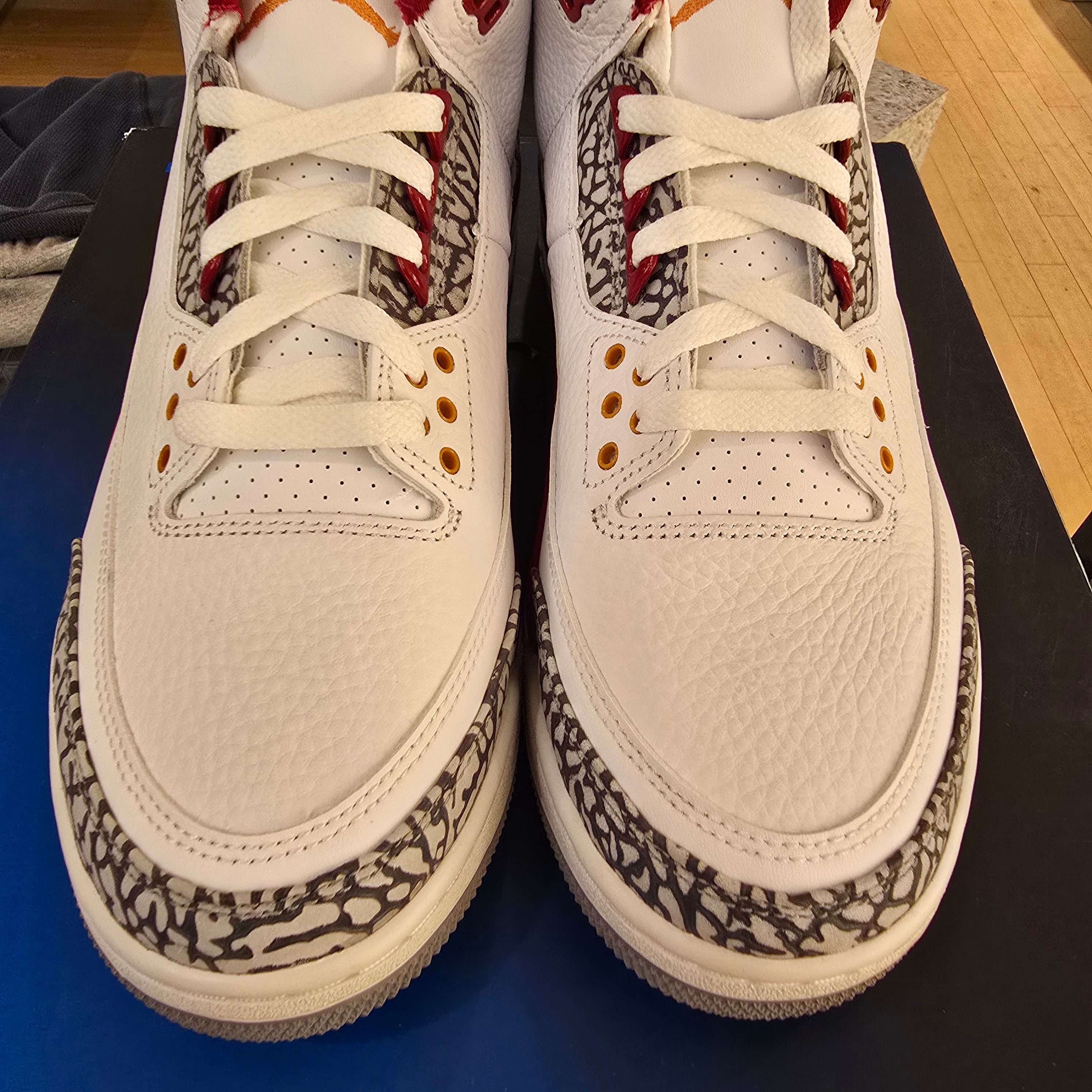 Jordan 3 Retro Cardinal Red SZ 10