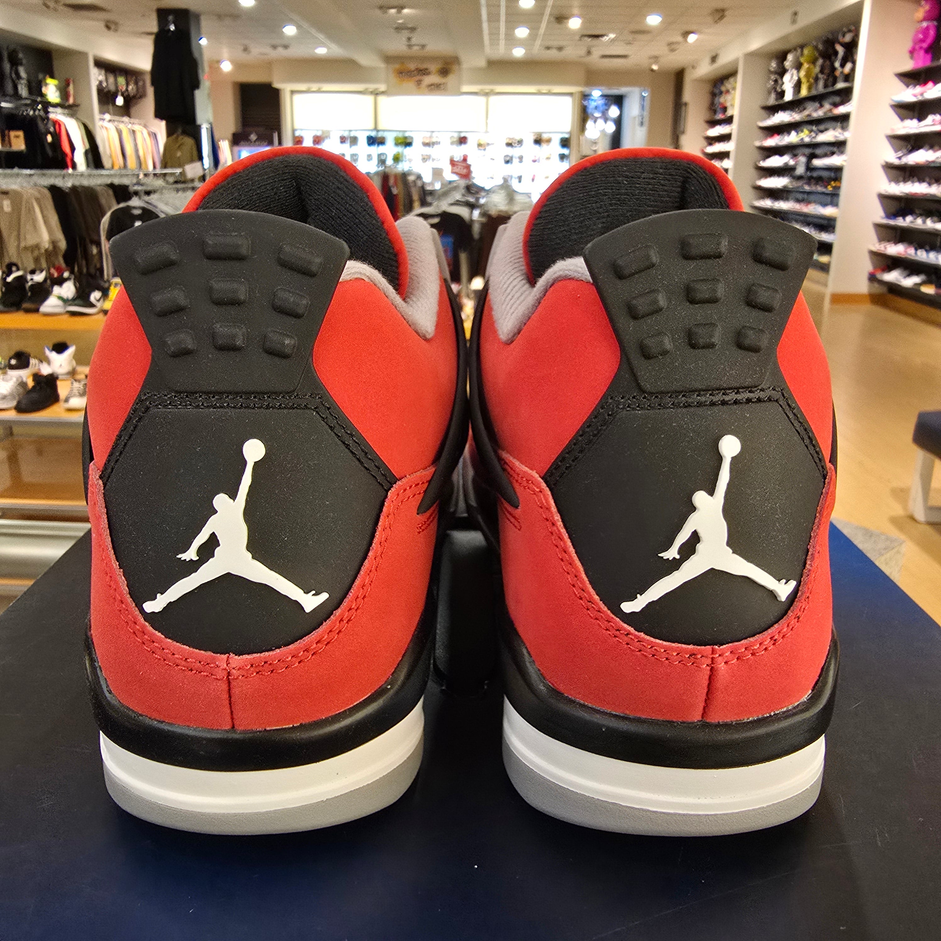 Jordan 4 Retro Toro Bravo (2026) SZ 8