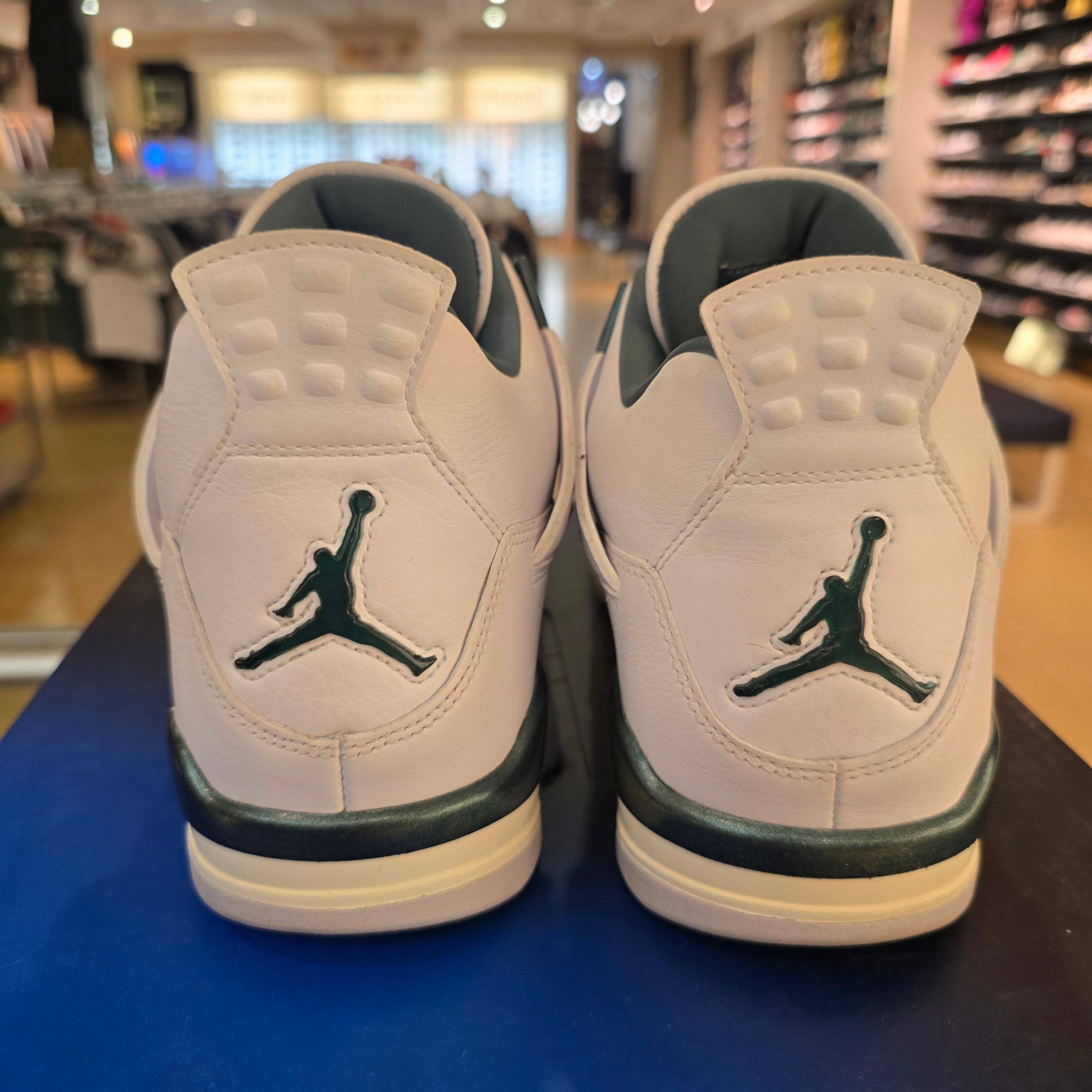 Jordan 4 Retro Oxidized Green SZ 10.5 USED