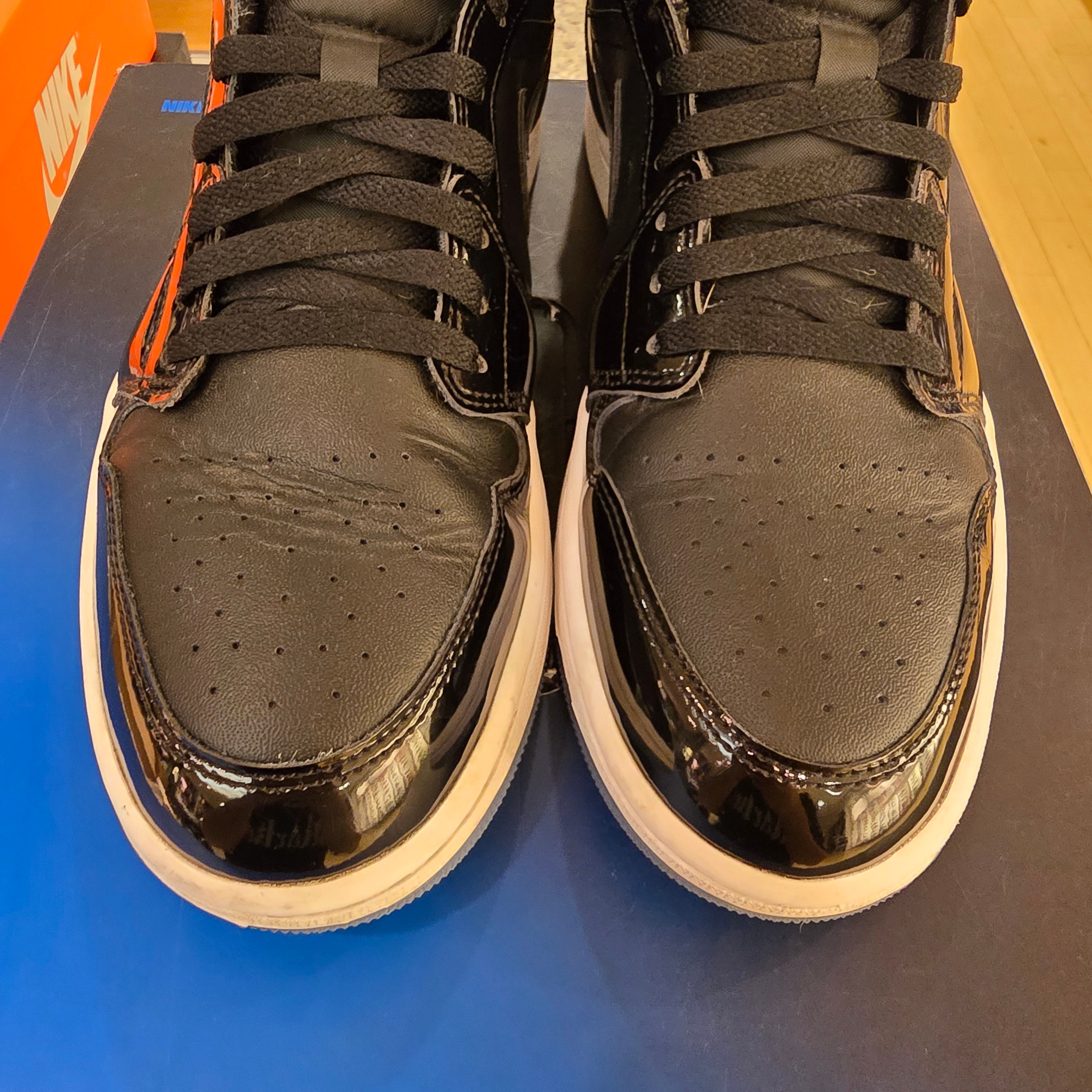 Jordan 1 Mid SE Space Jam SZ 12 USED