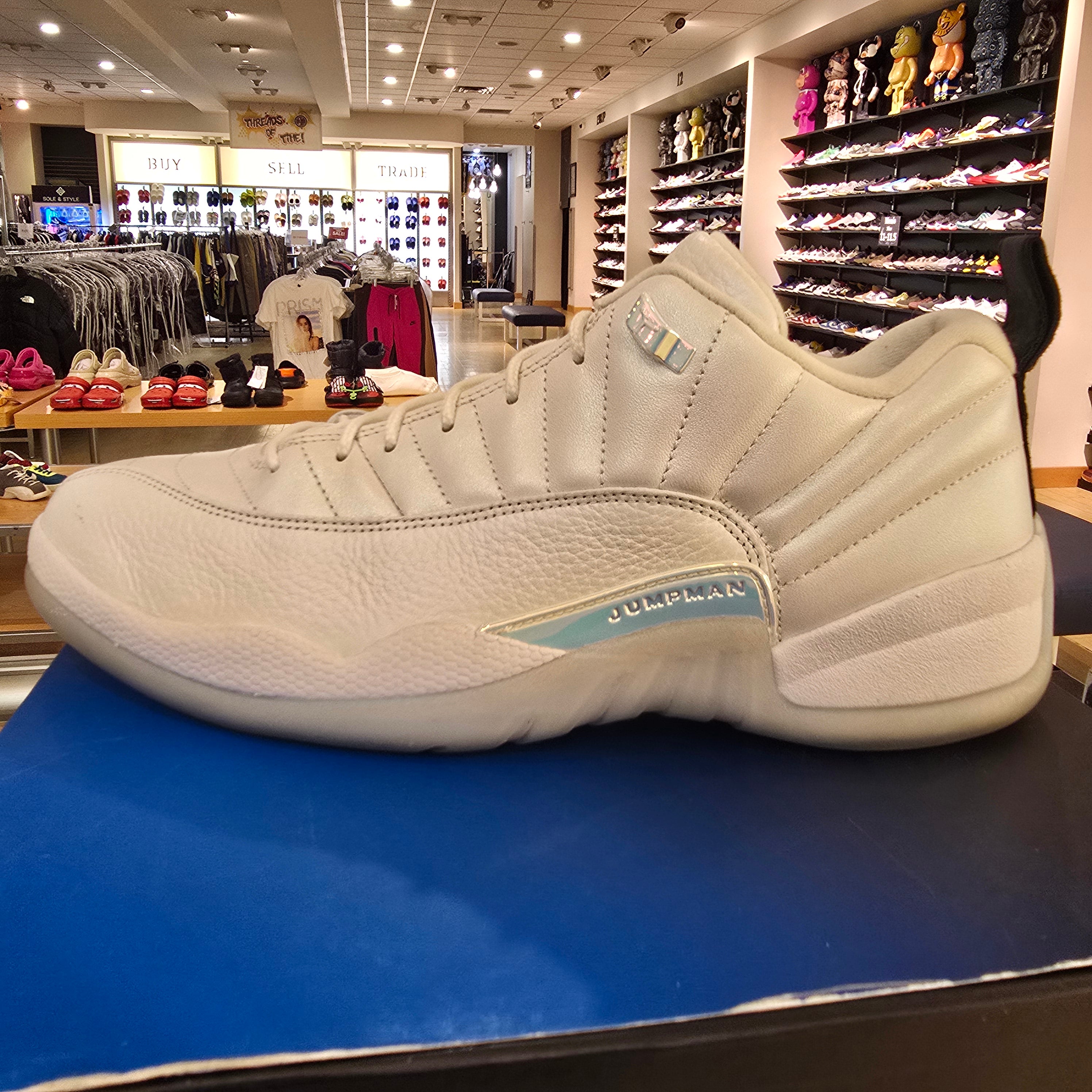 Jordan 12 Retro Low Easter (2021) SZ 12 USED
