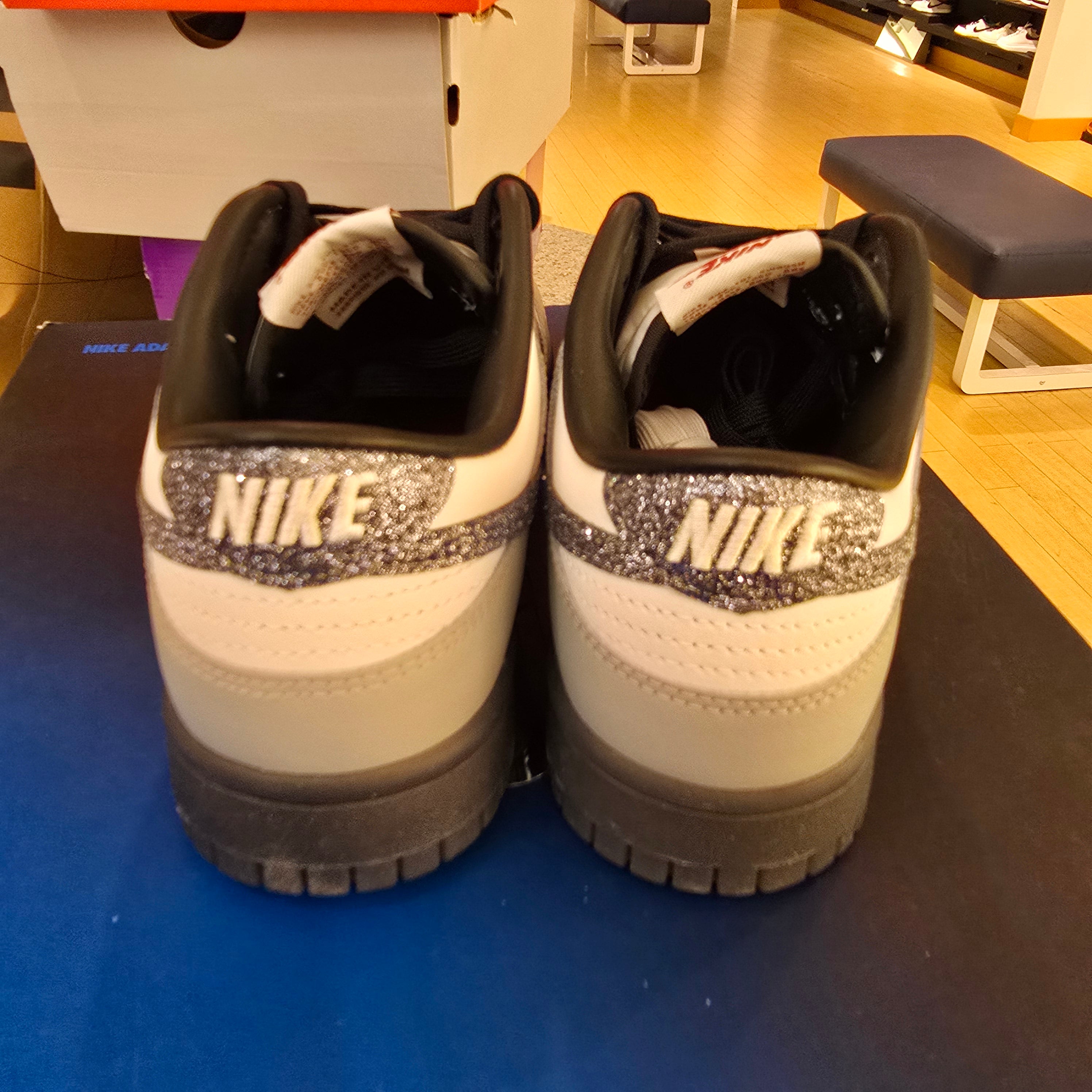 Nike Dunk Low LX Glitter Swoosh White Light Smoke Grey (Women's) SZ 7.5/6M MISSING LID
