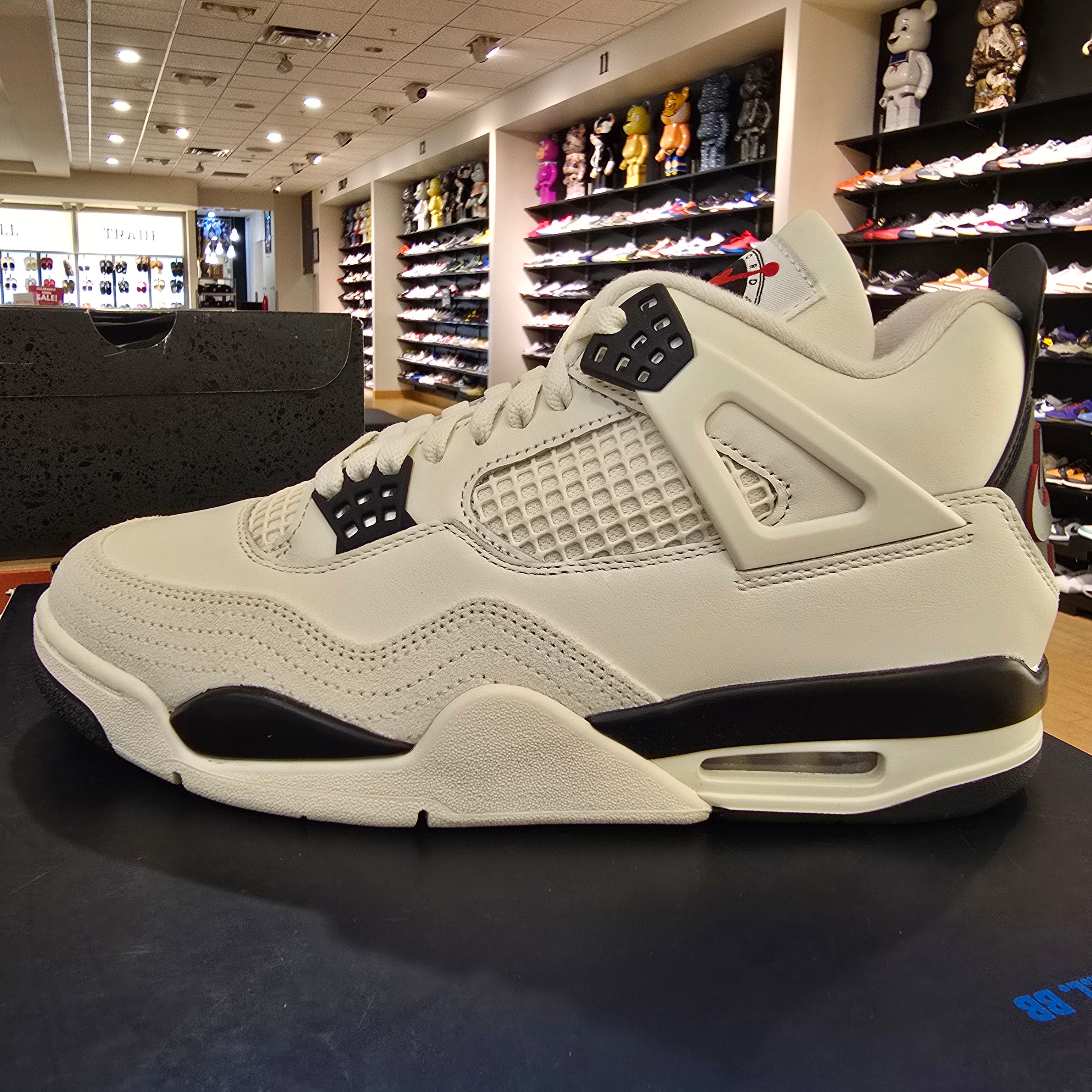 Jordan 4 Retro Flight Club SZ 9