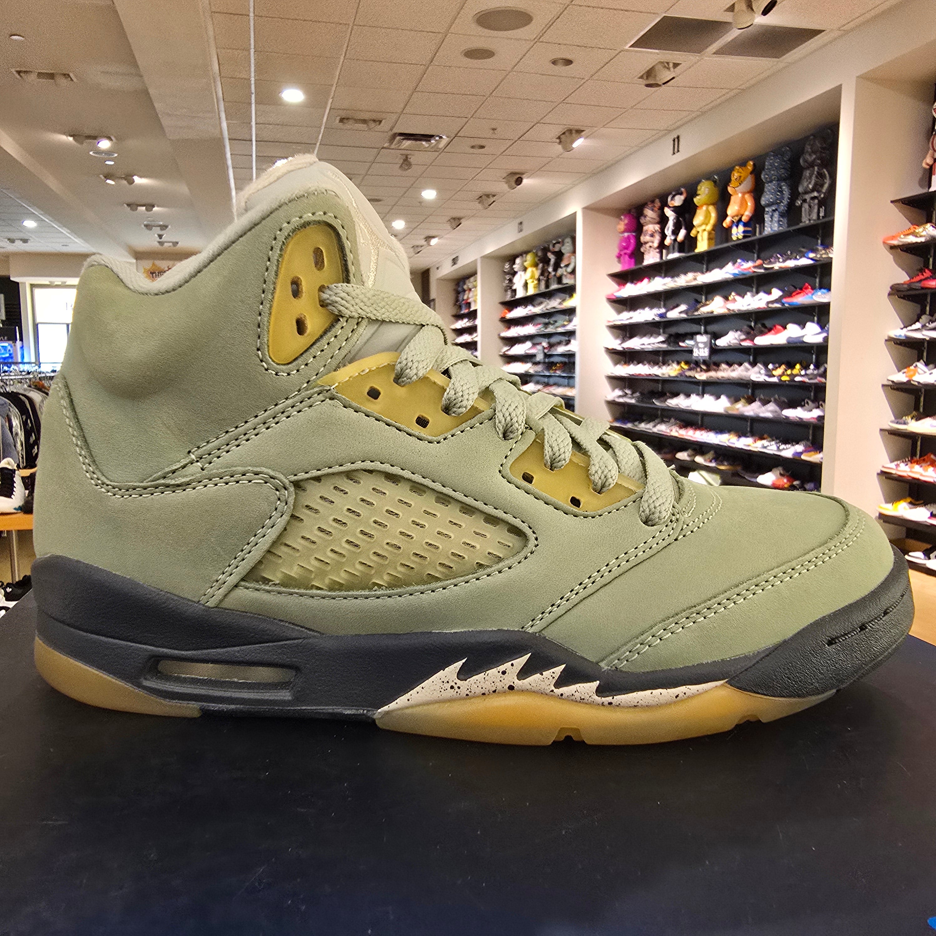 Jordan 5 Retro Jade Horizon SZ 5.5Y USED NO BOX