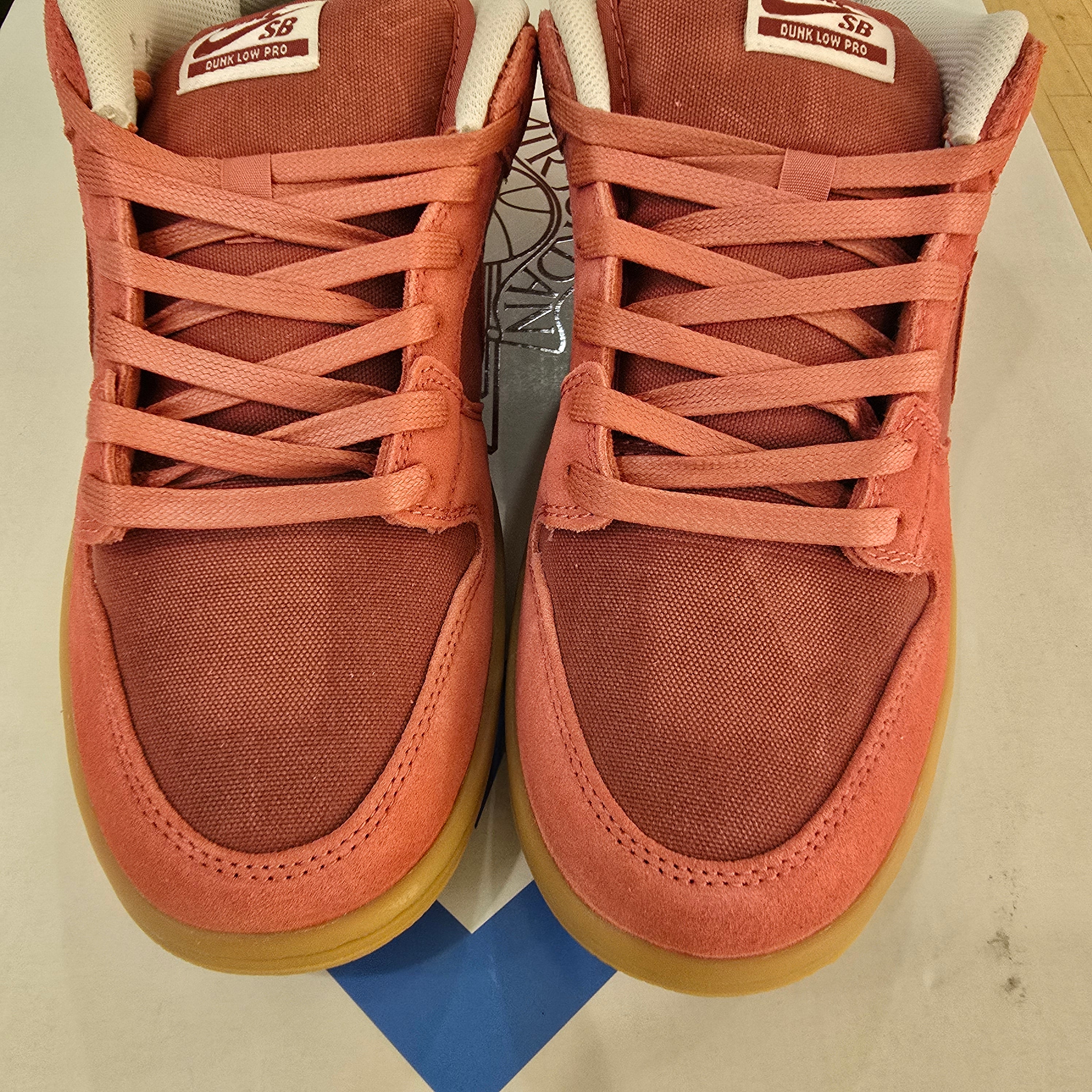 Nike SB Dunk Low Adobe SZ 10