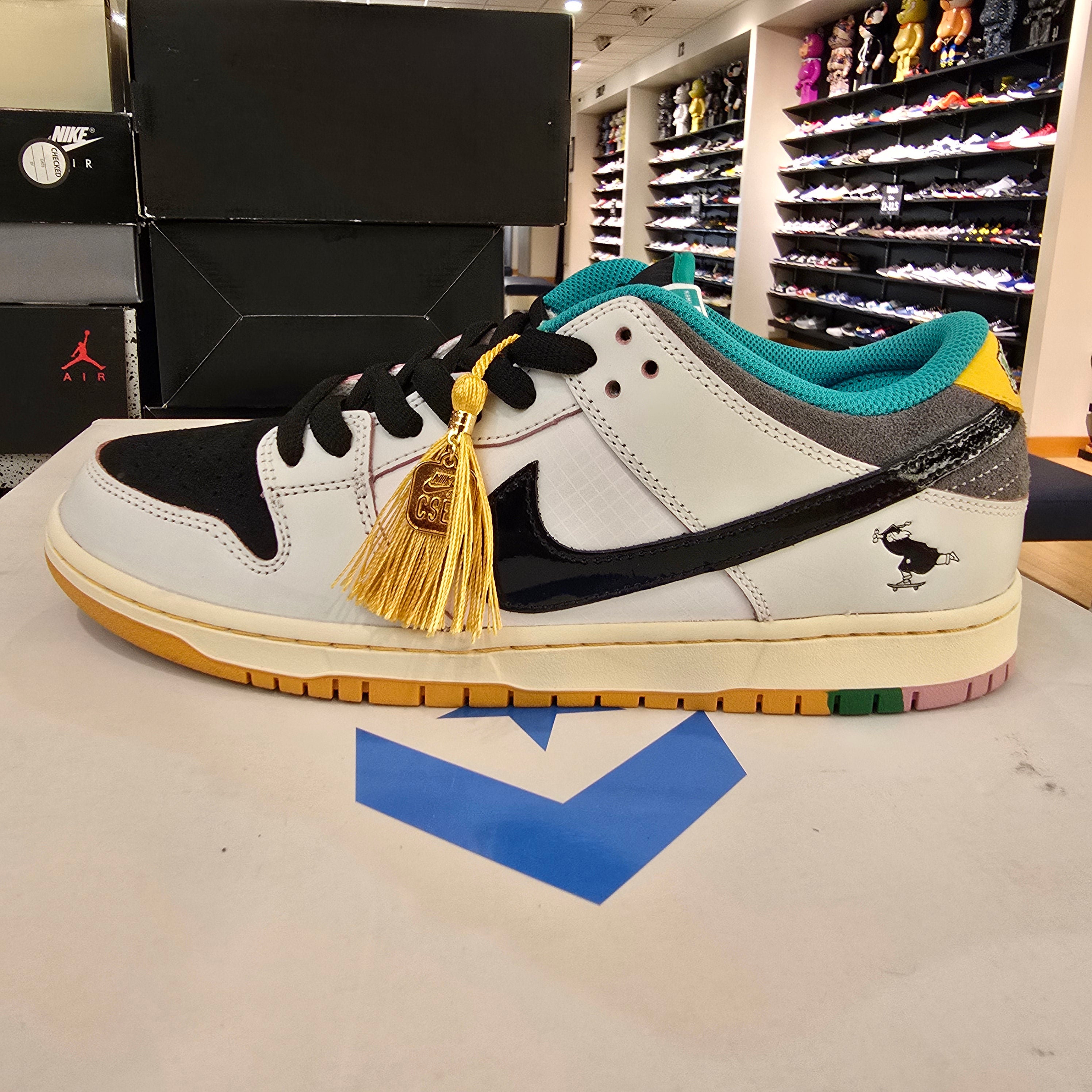 Nike SB Dunk Low CSEF SZ 10
