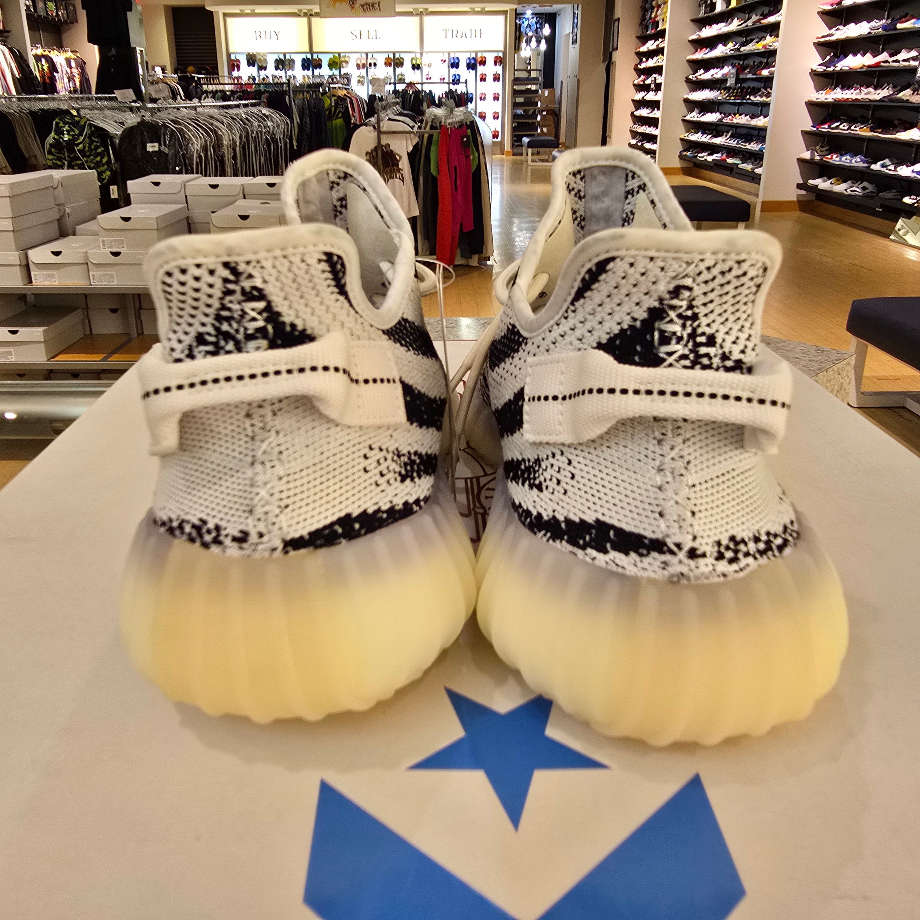 Adidas Yeezy Boost 350 V2 Zebra SZ 9.5