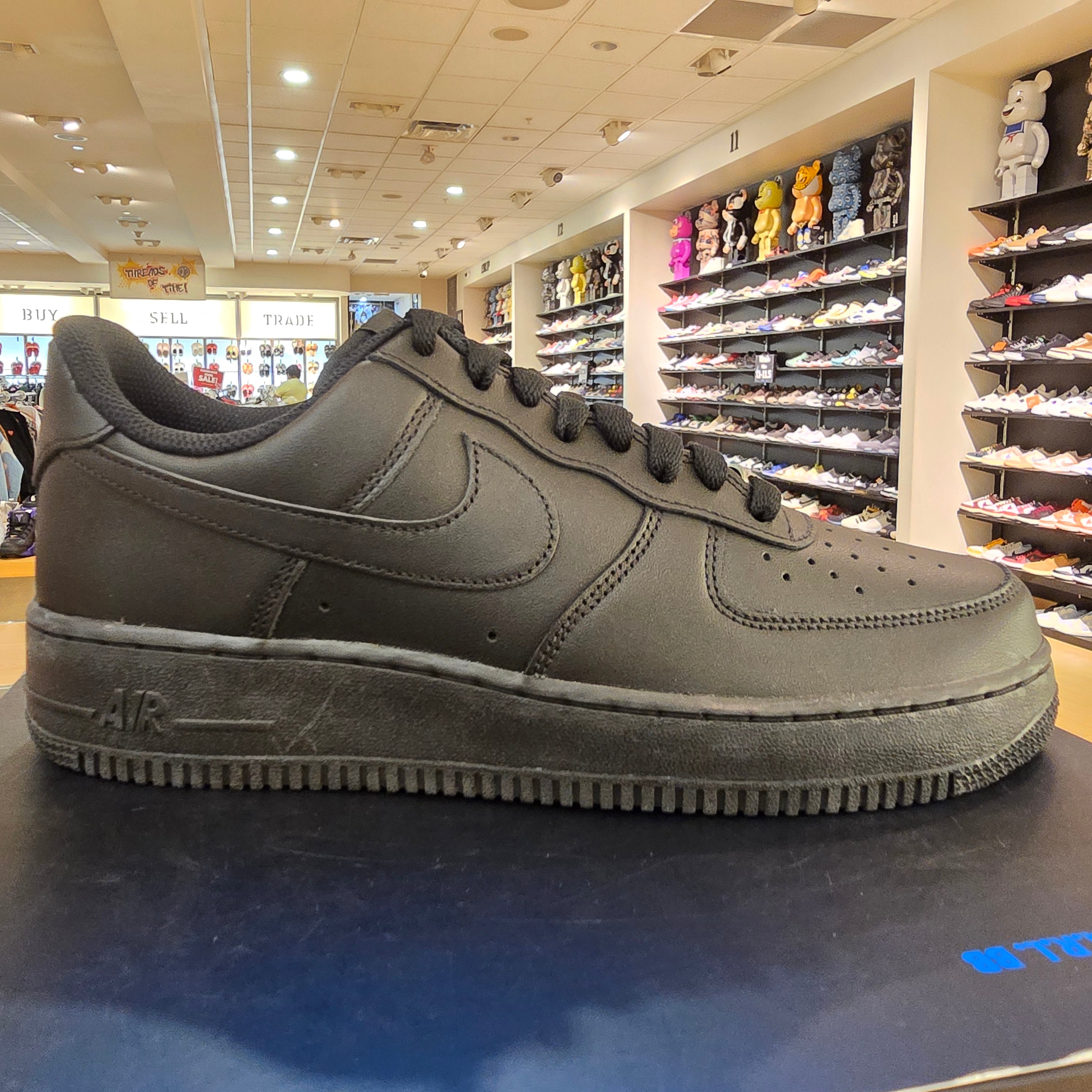 Nike Air Force 1 Low '07 Black SZ 10