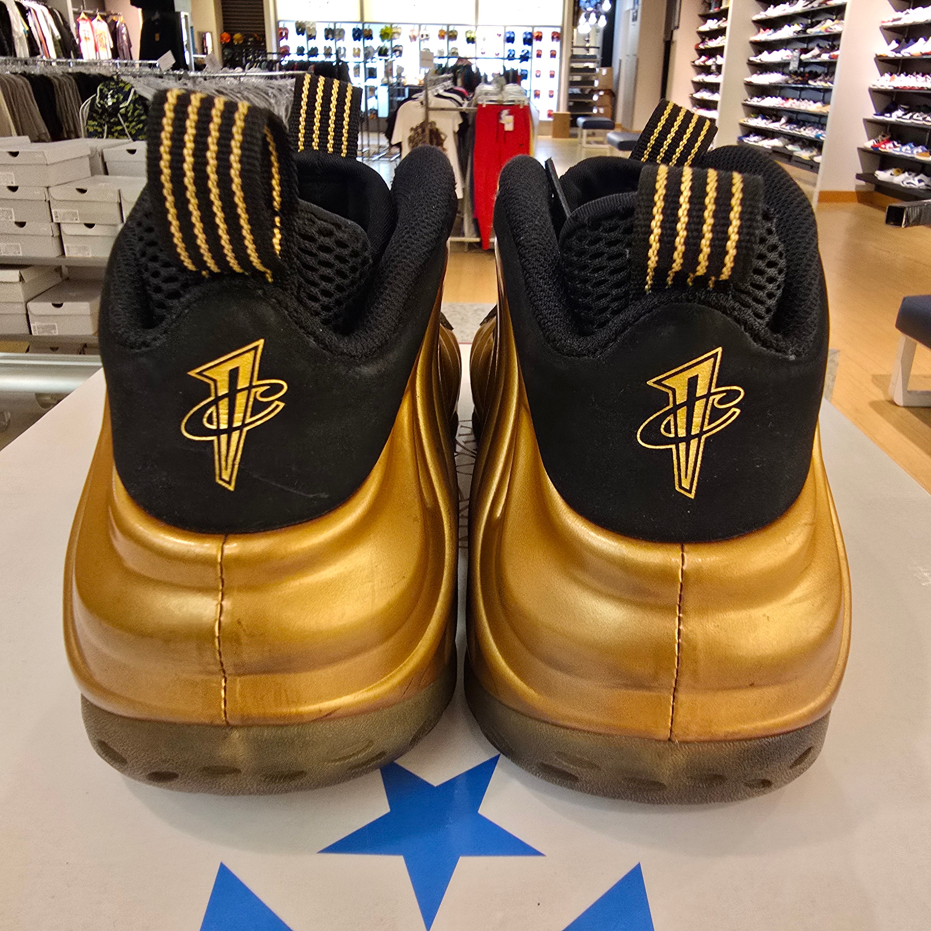 Nike Air Foamposite One Metallic Gold SZ 12 USED NO BOX