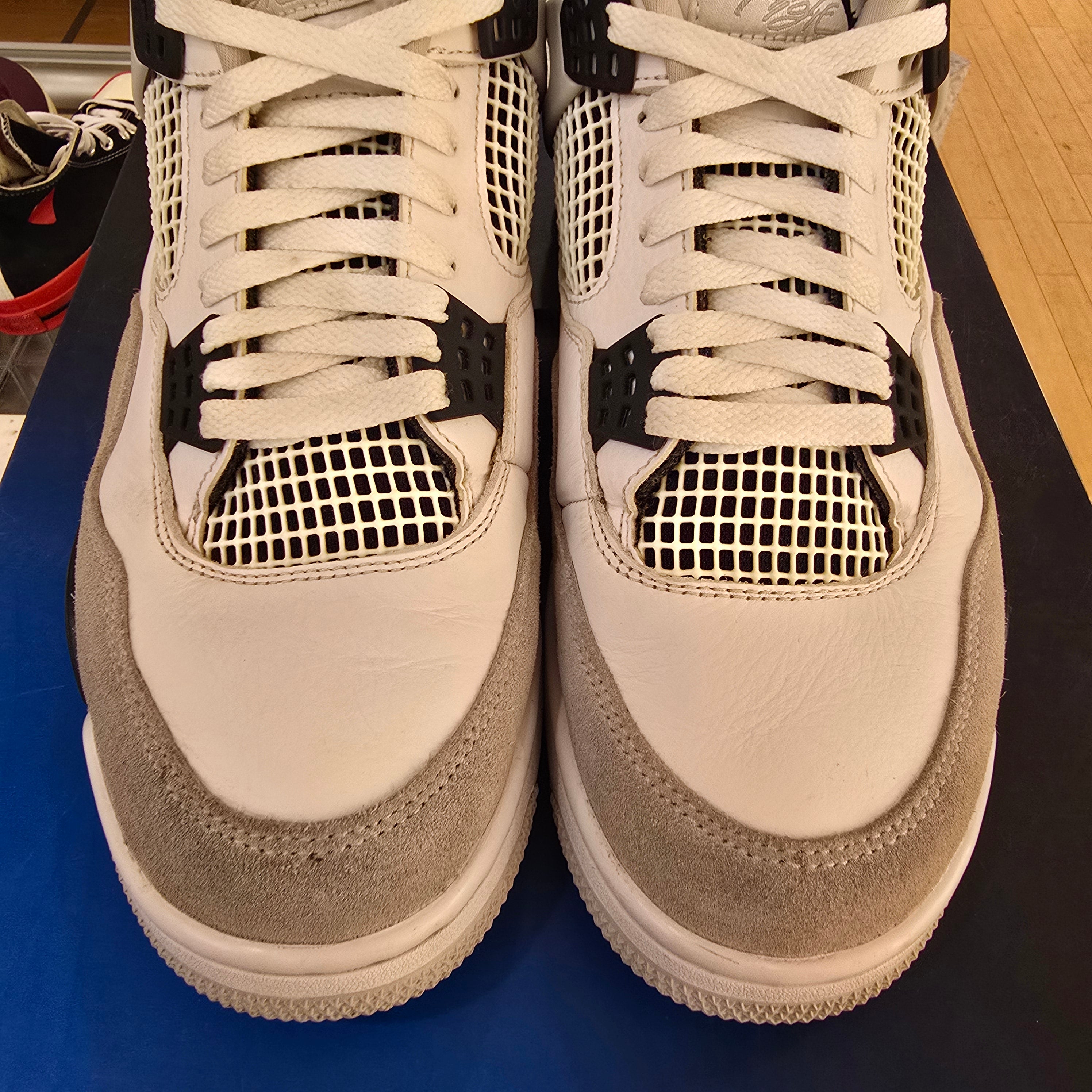 Jordan 4 Retro Military Black SZ 10.5 USED