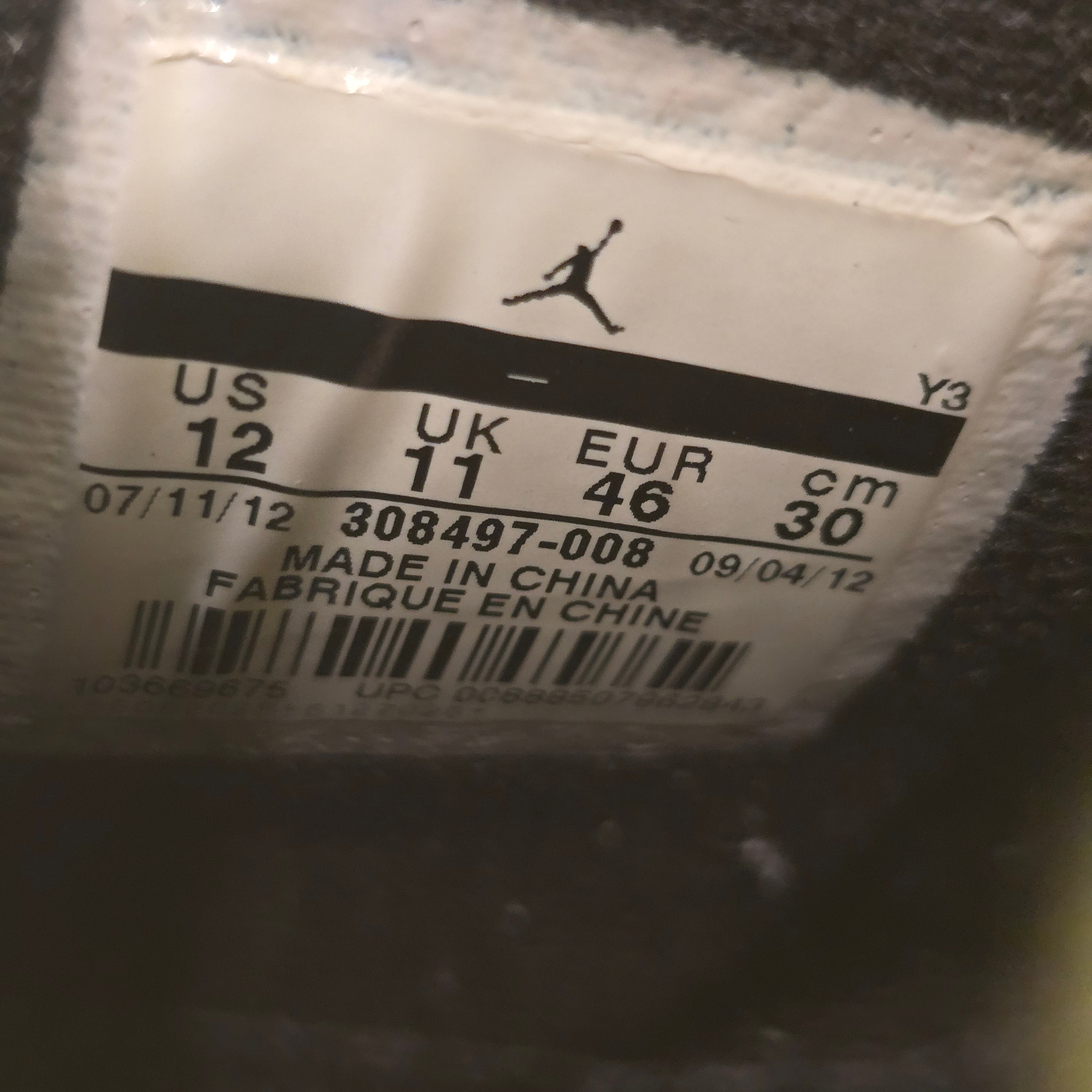 Jordan 4 Retro Thunder (2012) SZ 12 USED NO BOX SEPERATION (NOT SAFE TO WEAR)