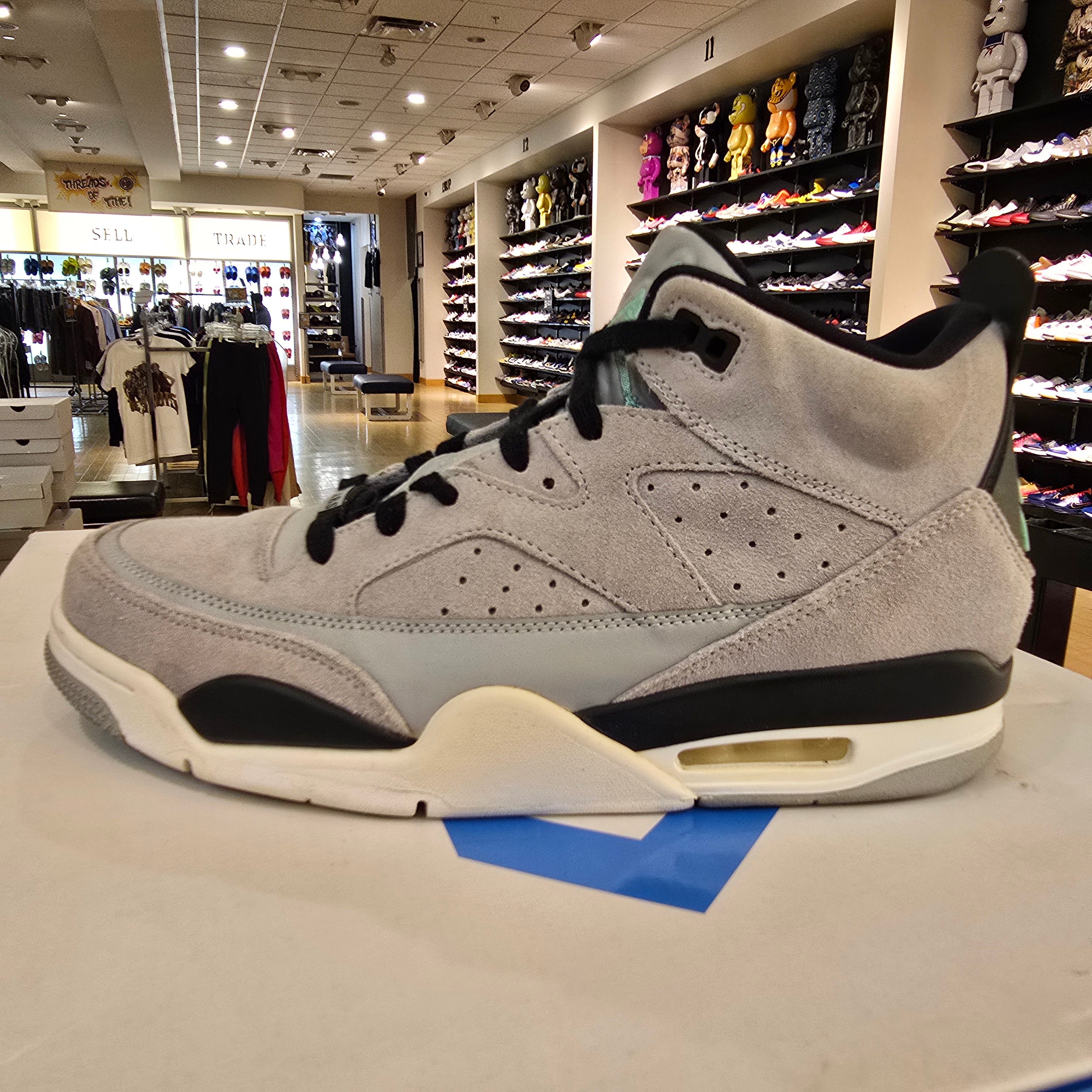 Jordan Son Of Mars Low Wolf Grey SZ 10 USED