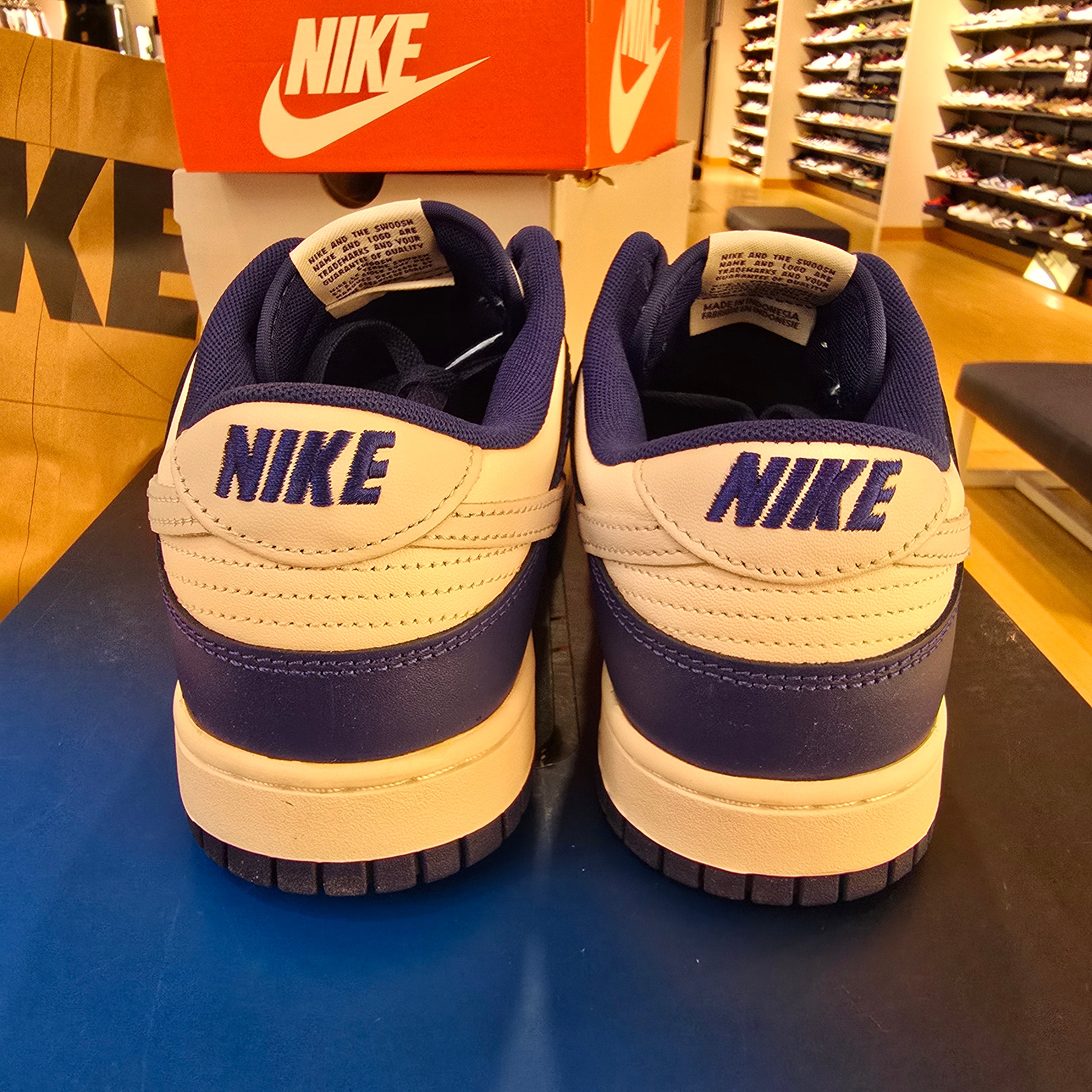 Nike Dunk Low Deep Royal Football Grey SZ 10 MISSING LID