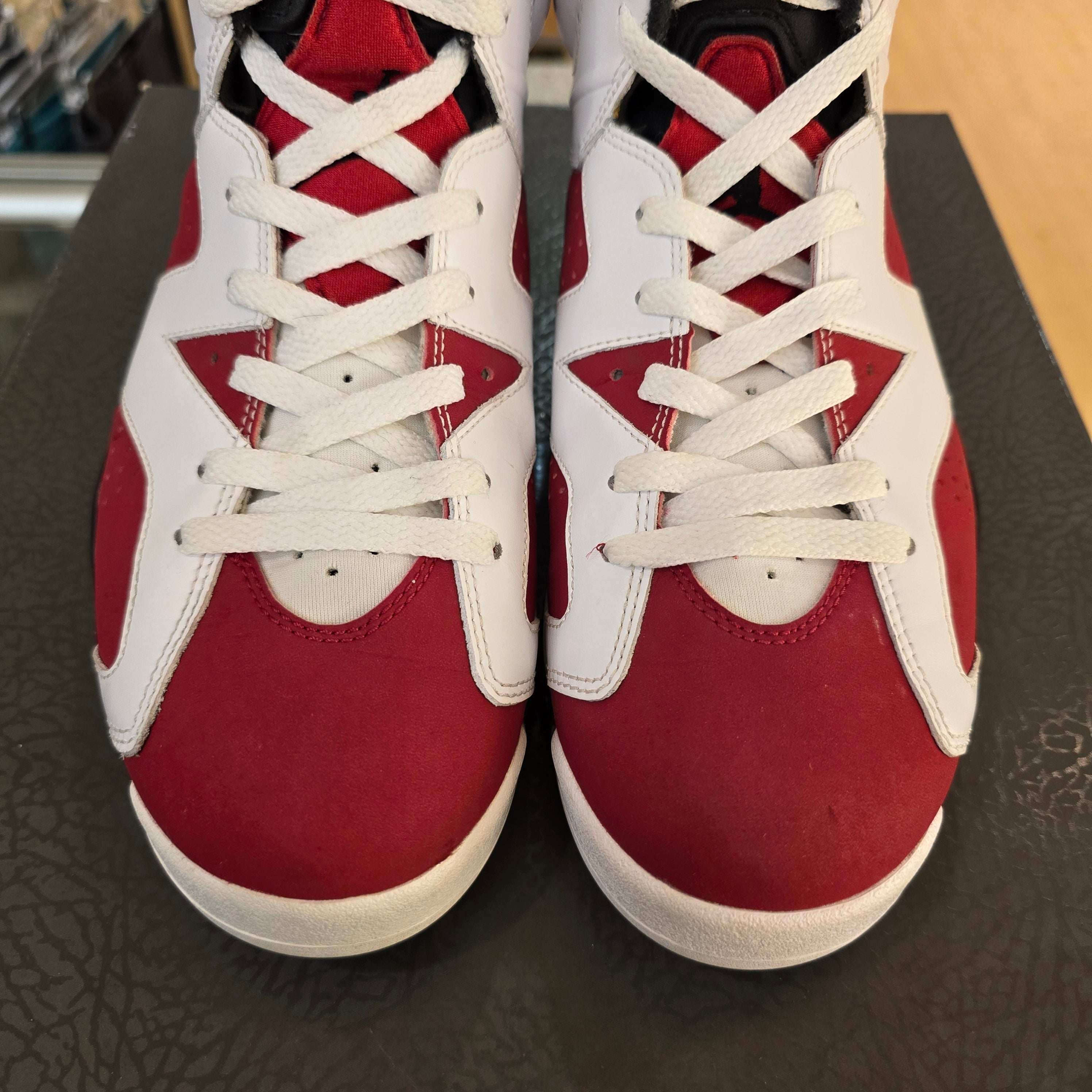 Jordan 6 Retro Carmine (2021) SZ 8.5 USED