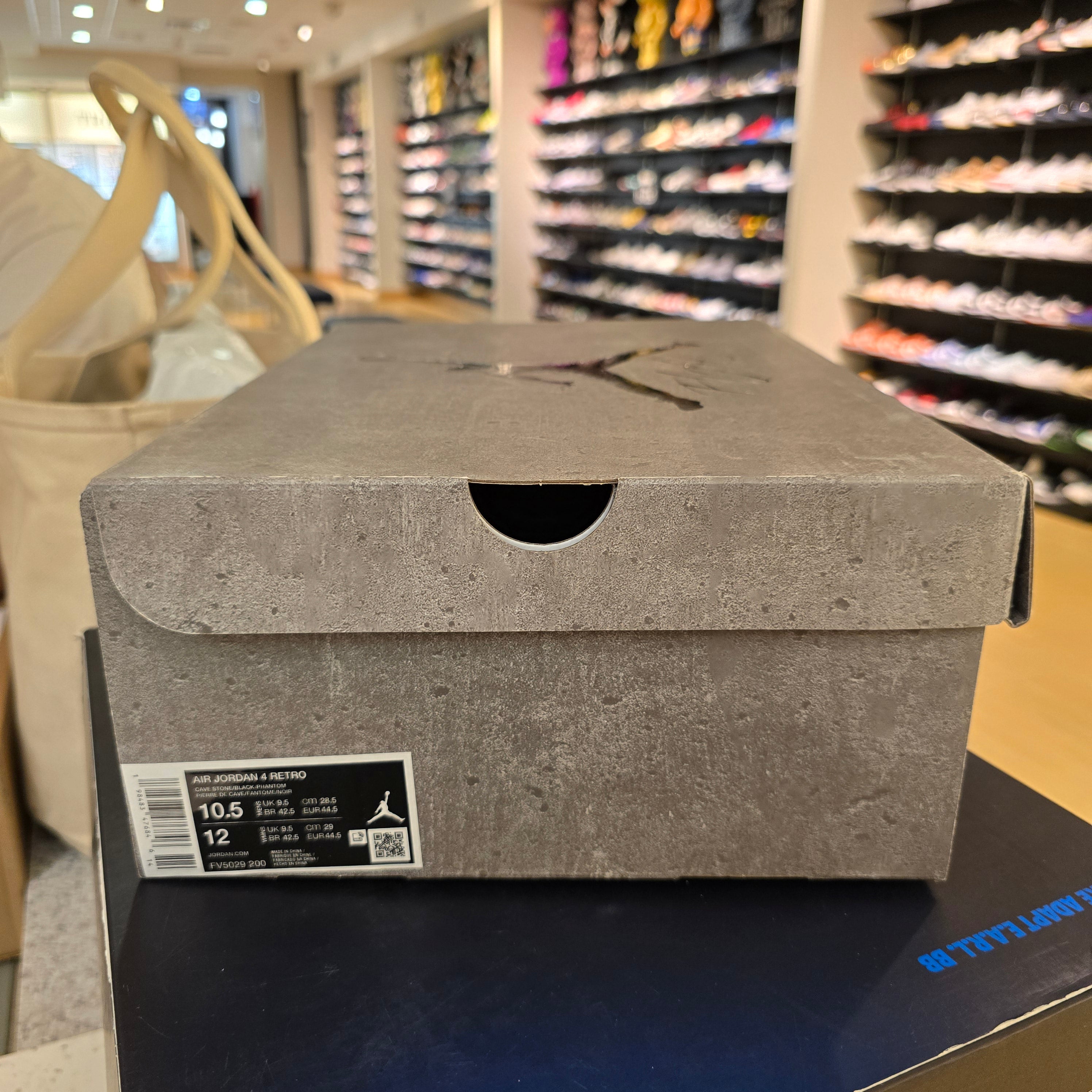 Jordan 4 Retro Cave Stone SZ 10.5