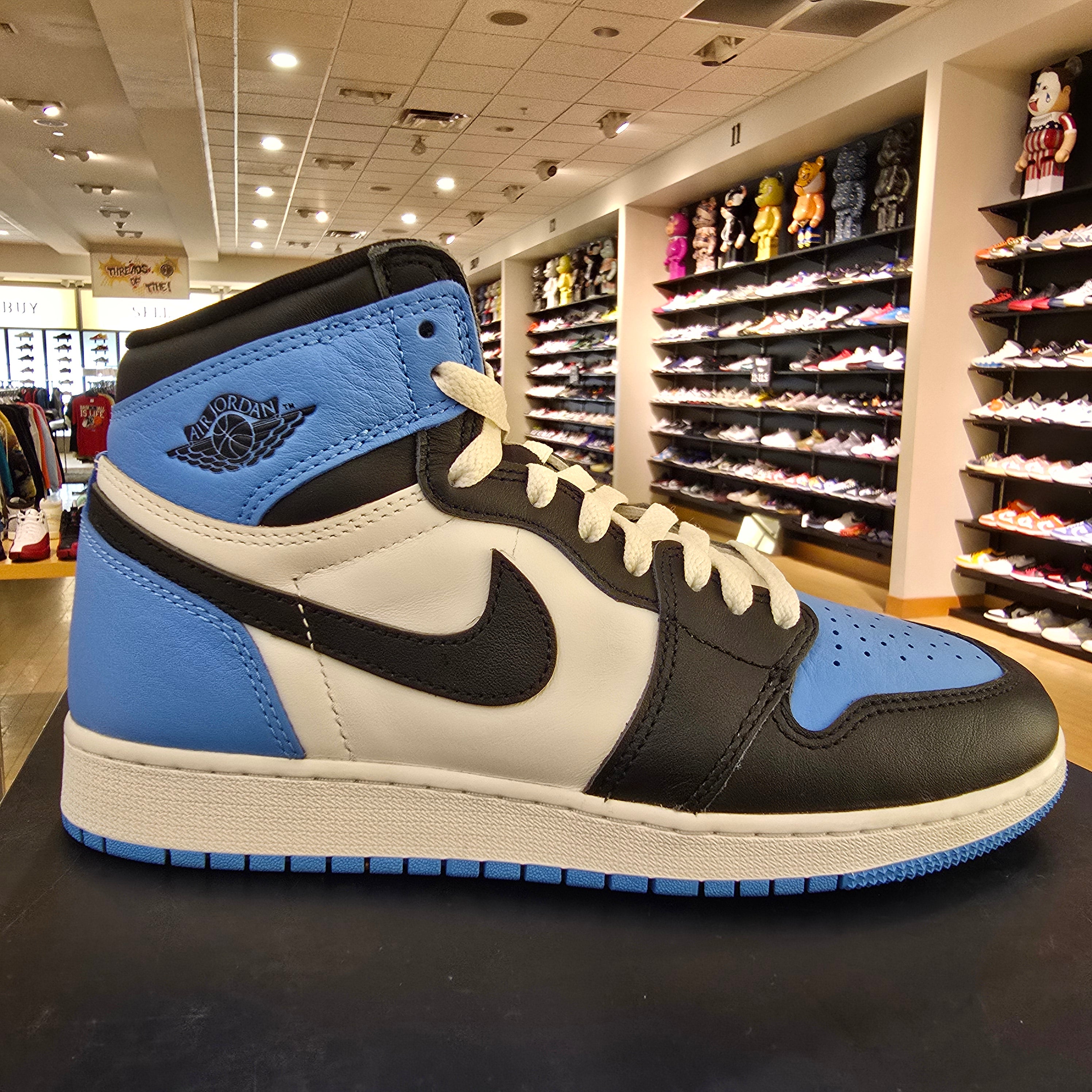 Jordan 1 Retro High OG UNC Toe SZ 6.5Y USED NO BOX