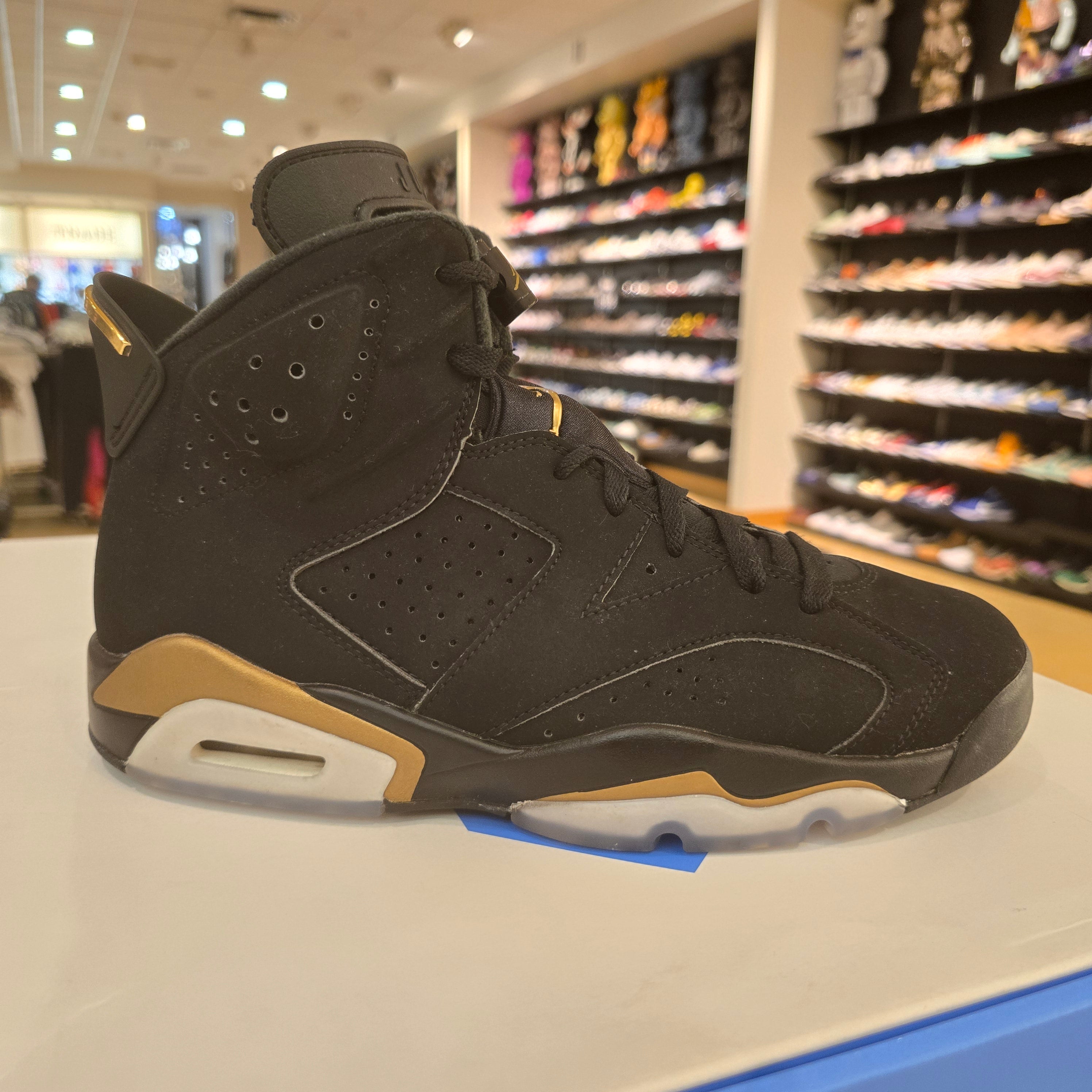 Jordan 6 Retro DMP (2020) SZ 9 USED