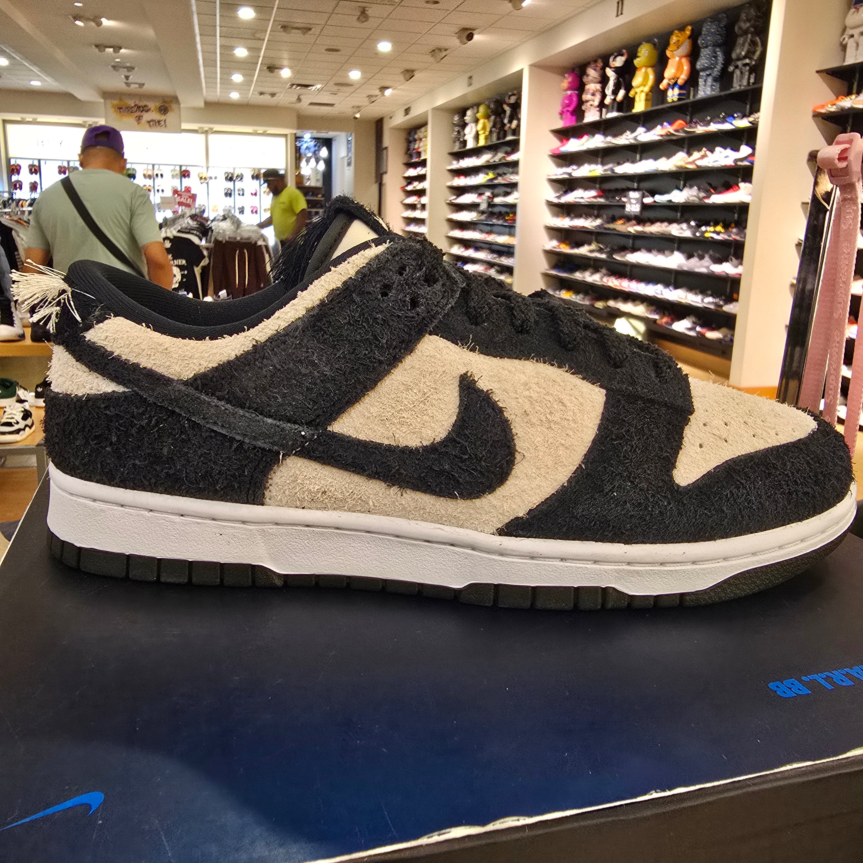 Nike Dunk Low Retro SE Panda-Monium White Black Suede SZ 9.5 MISSING LID