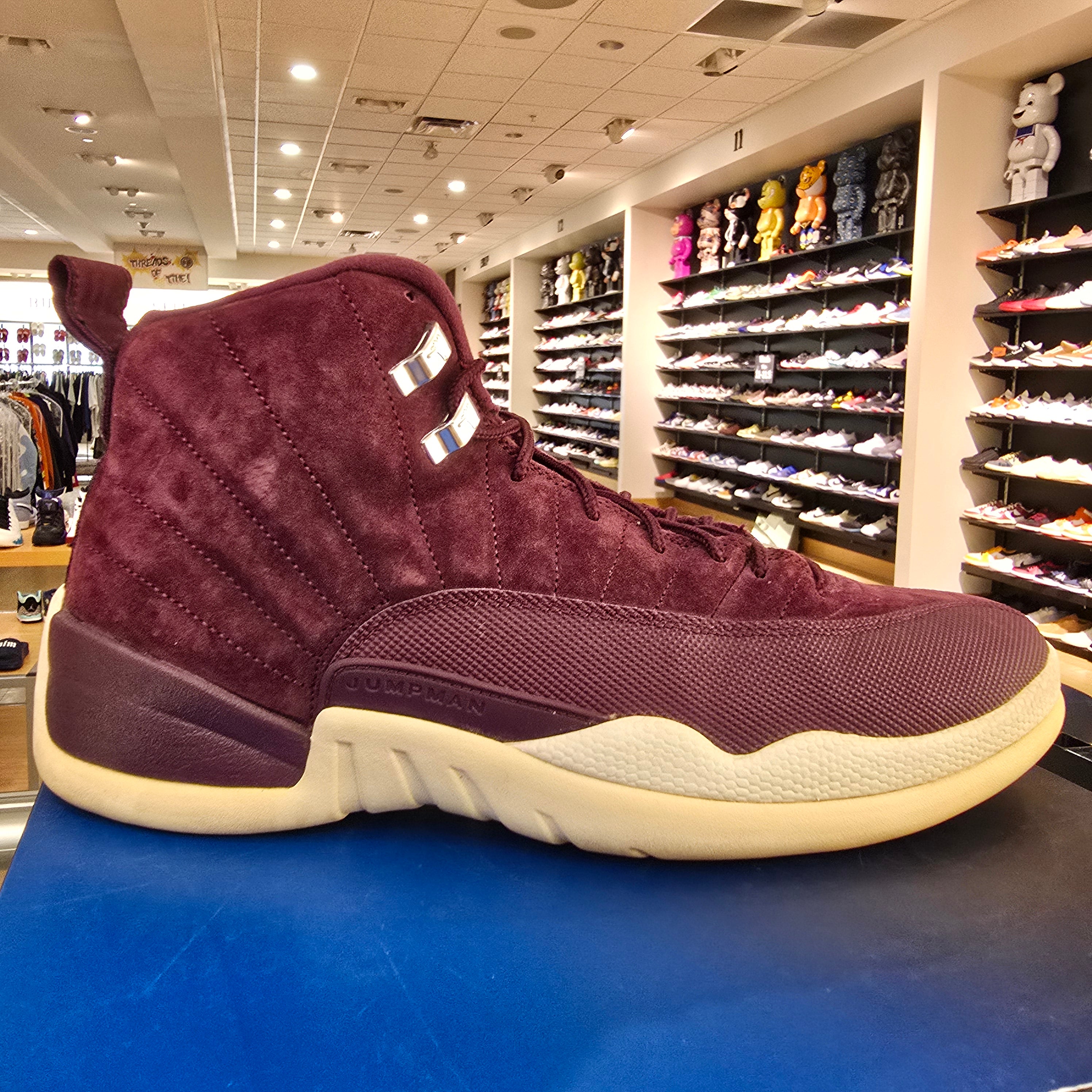 Jordan 12 Retro Bordeaux SZ 12 USED NO BOX