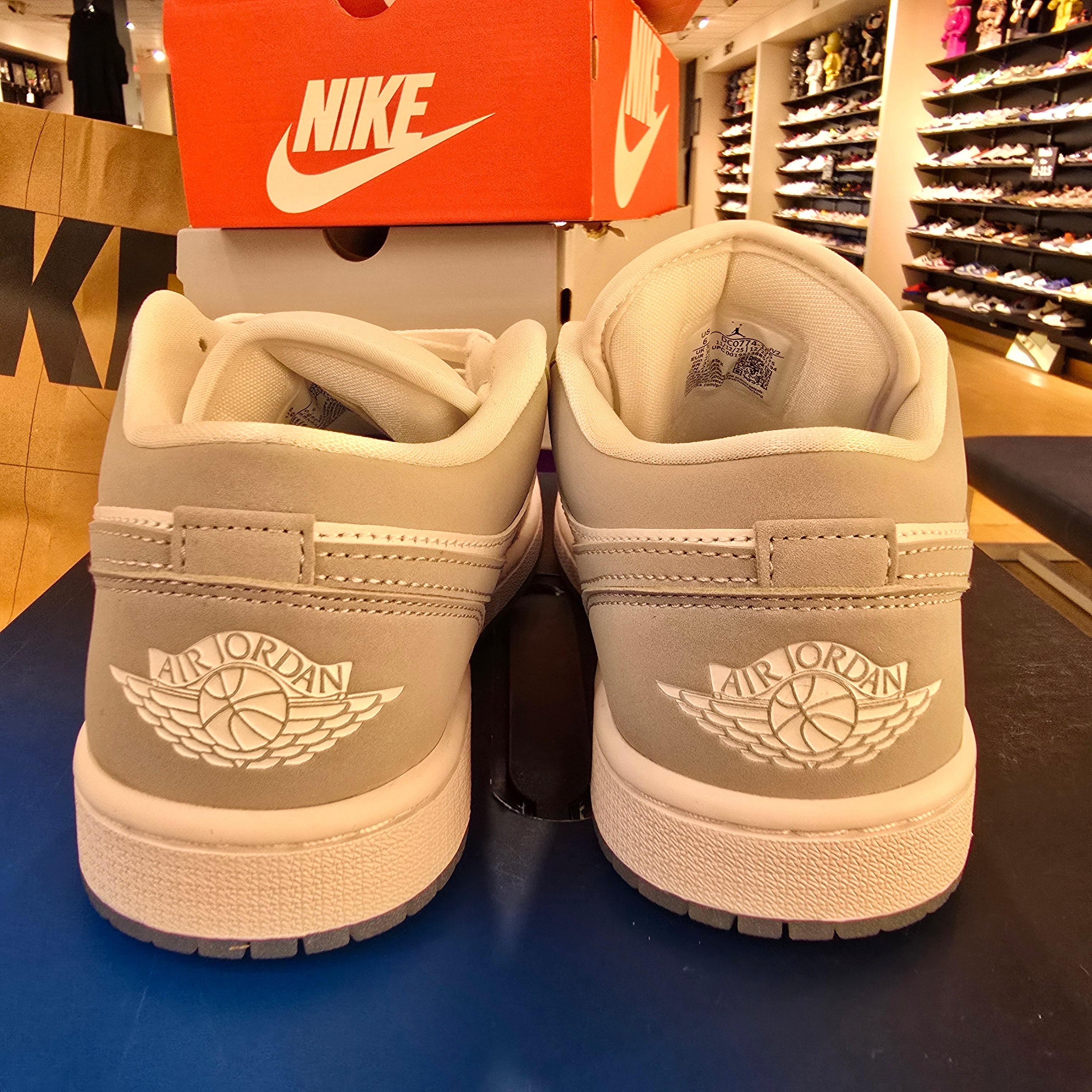 Jordan 1 Low Wolf Grey (Women's) SZ 11/9.5M MISSING LID