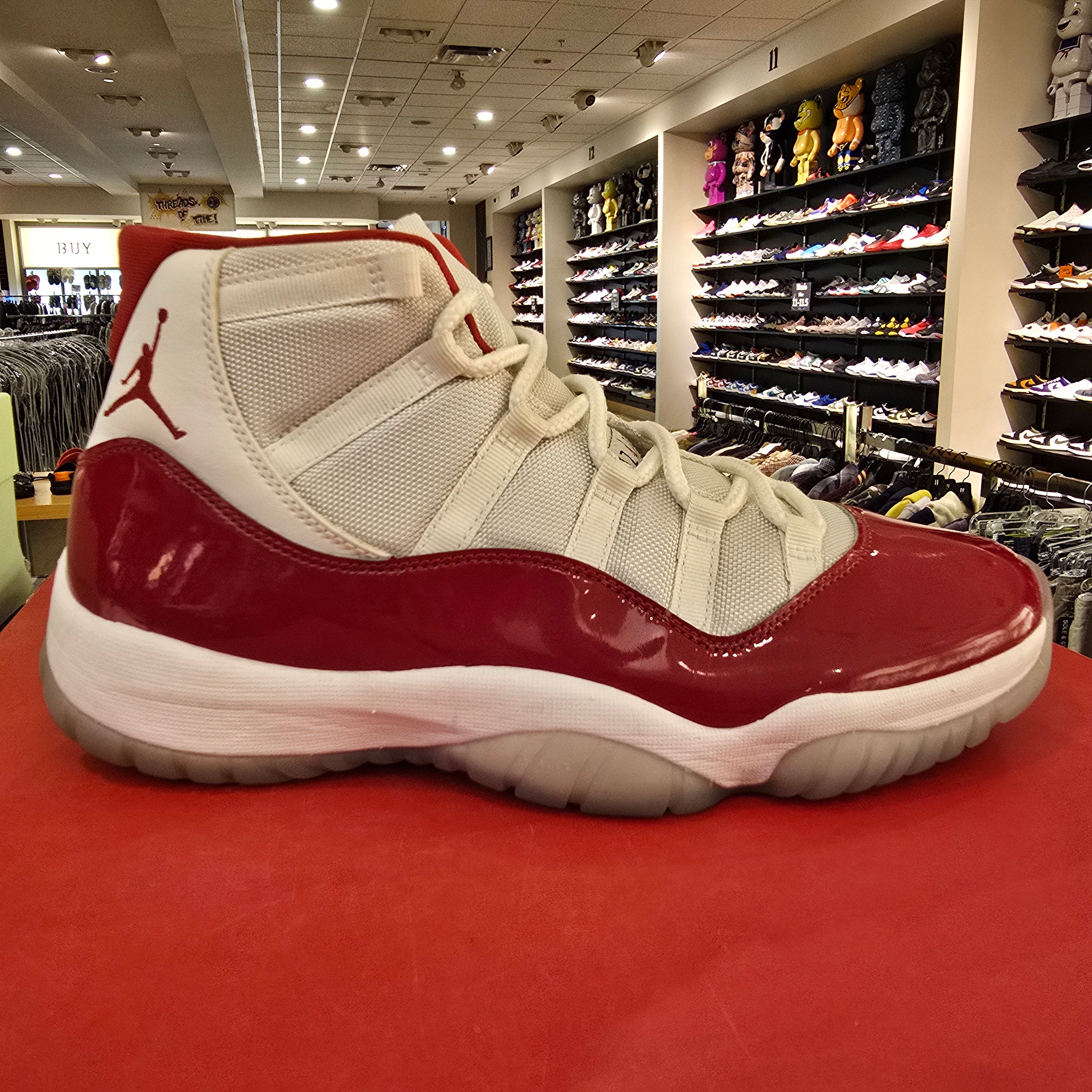 Jordan 11 Retro Cherry (2022) SZ 11.5 USED NO BOX