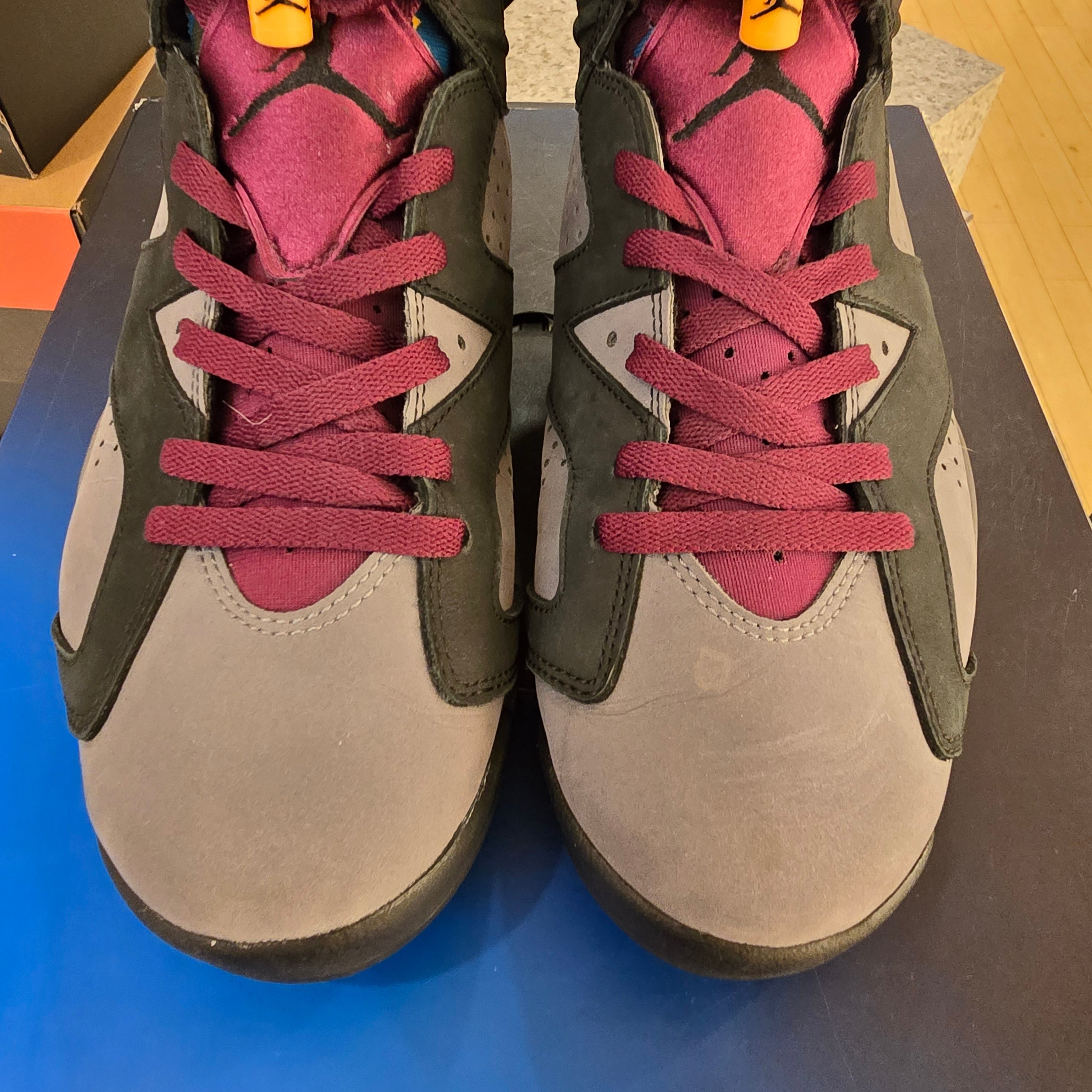 Jordan 6 Retro Bordeaux SZ 10 USED
