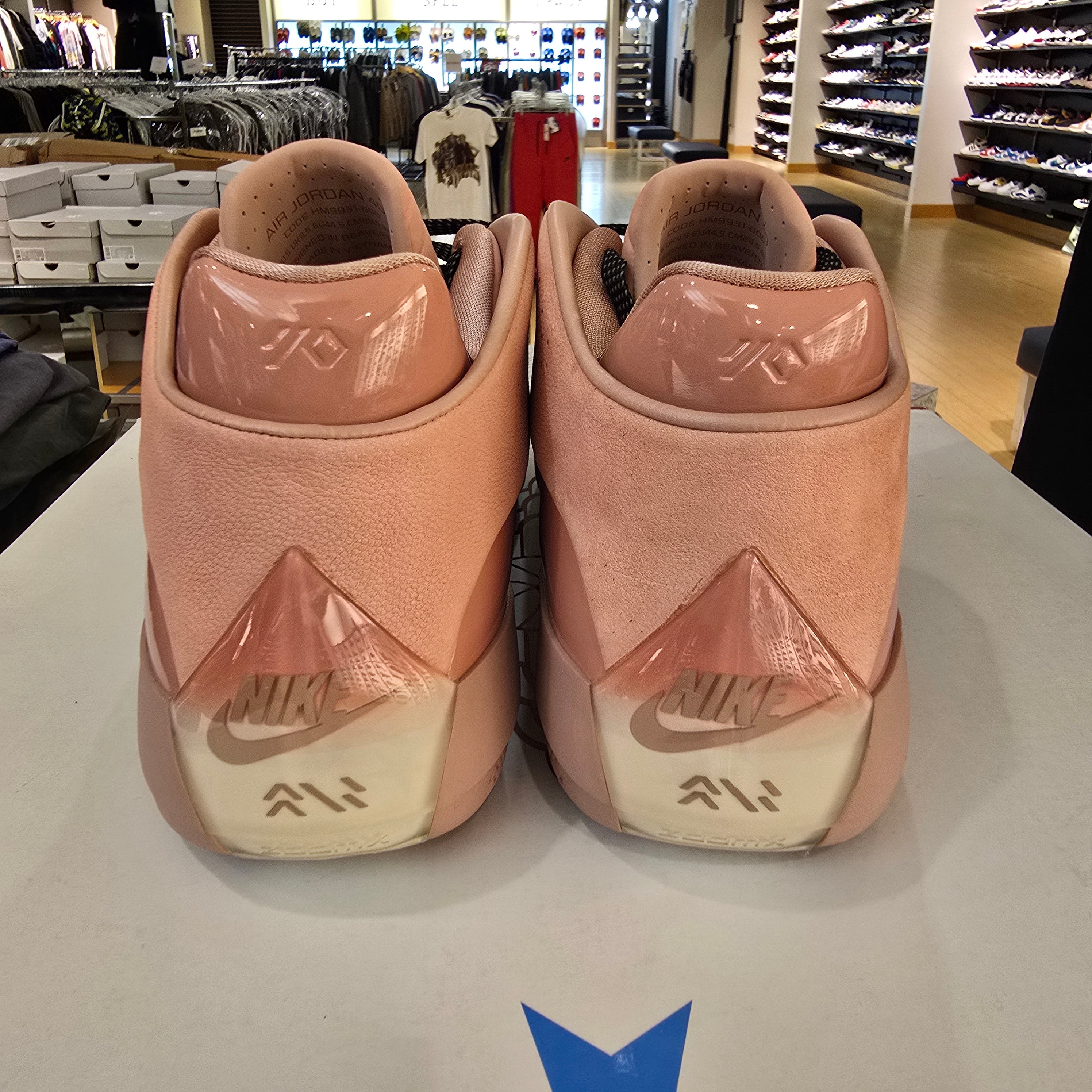 Jordan 40 Dusty Rose SZ 10.5