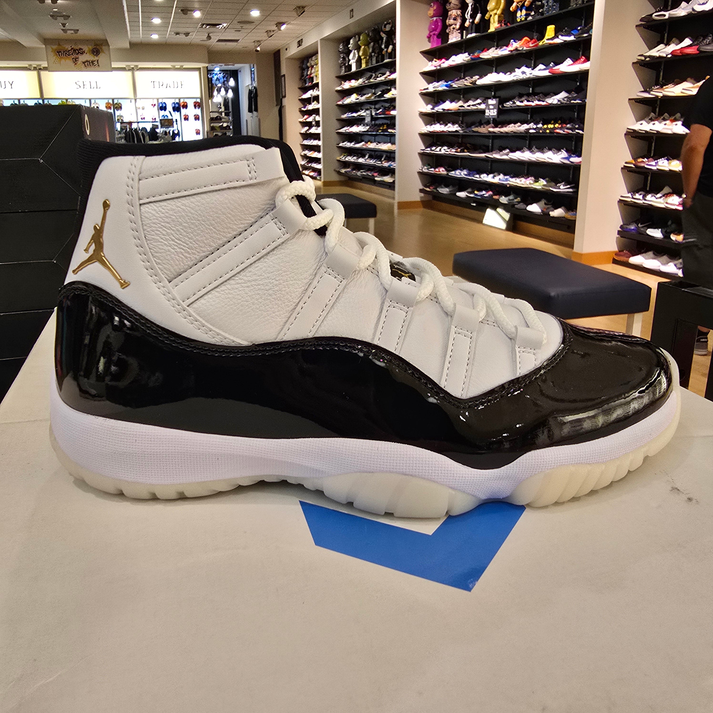 Jordan 11 Retro DMP Gratitude (2023) SZ 10