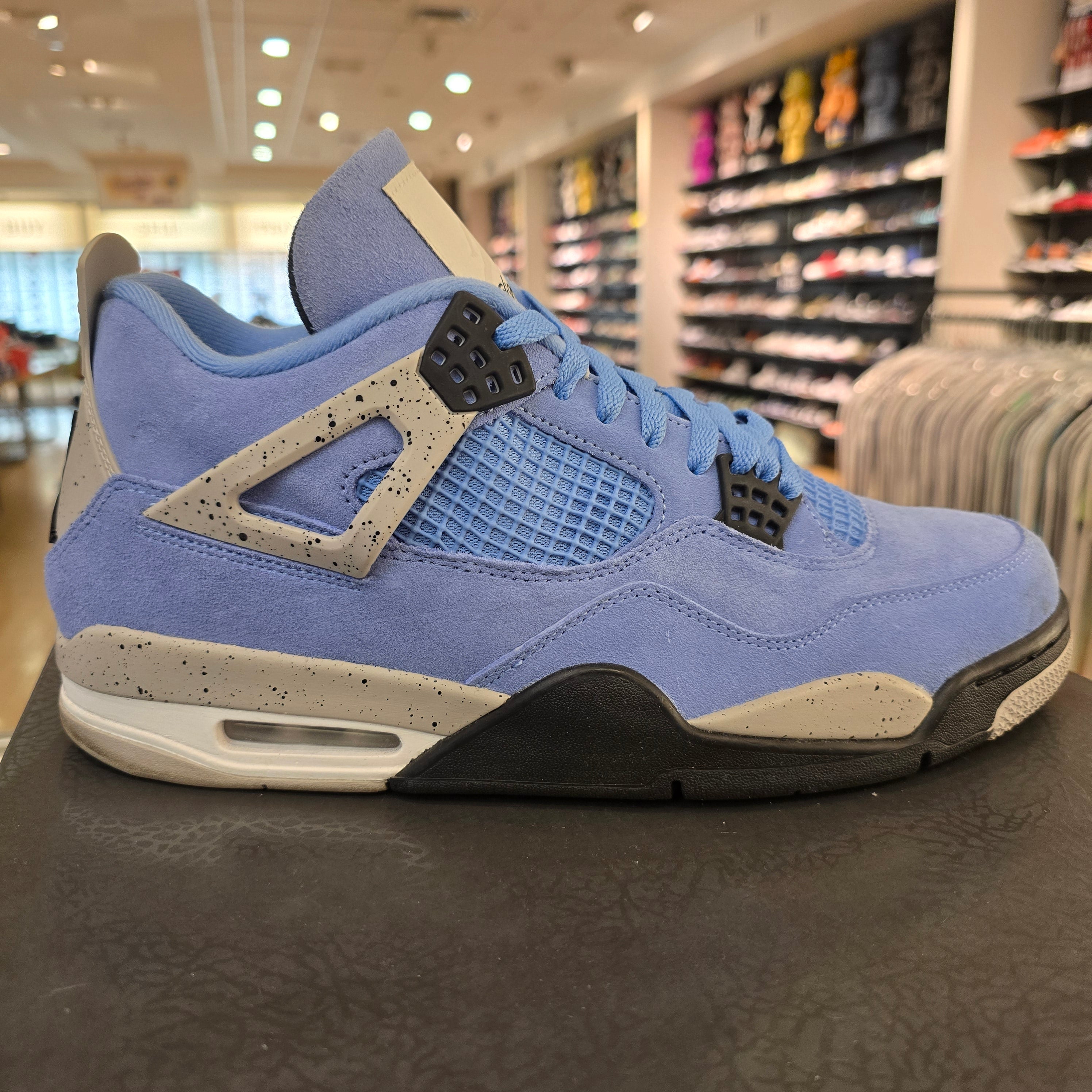 Air Jordan 4 Retro University Blue SZ 11.5 USED