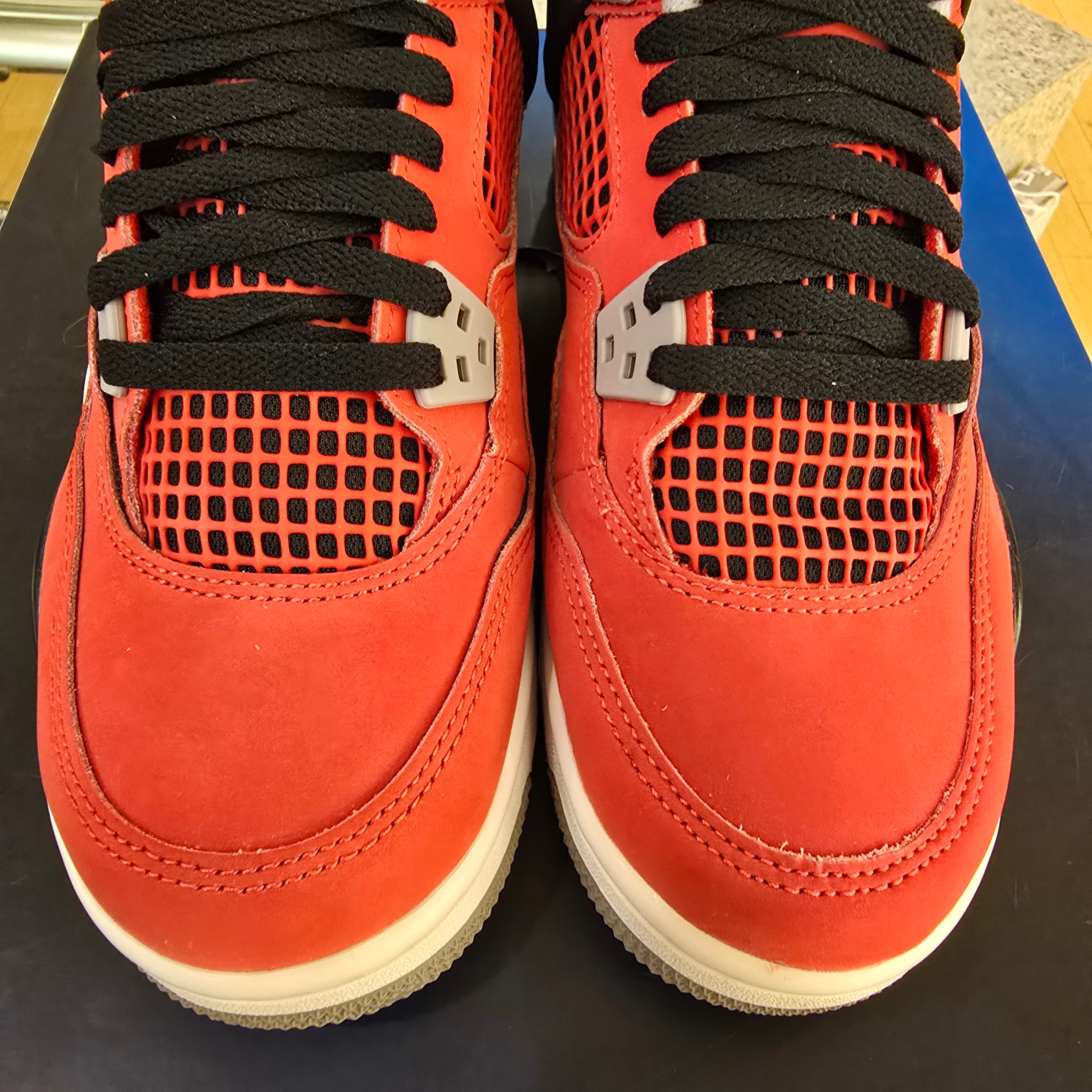 Jordan 4 Retro Toro Bravo (2026) (GS) SZ 7Y