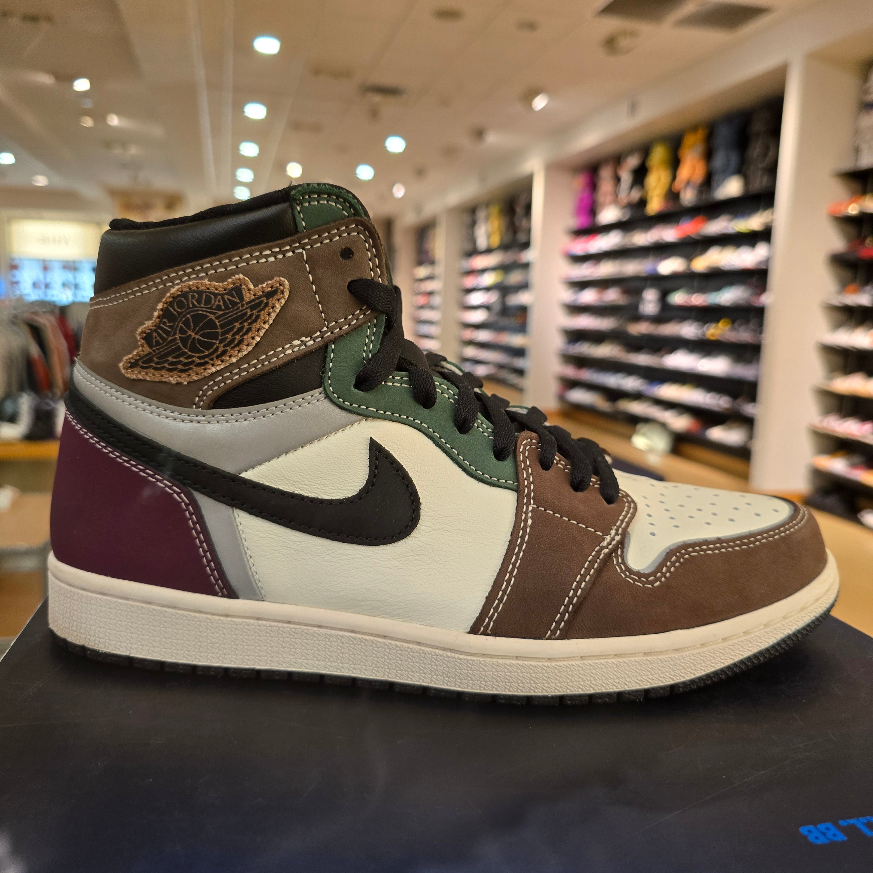 Jordan 1 Retro High OG Hand Crafted SZ 9.5 USED