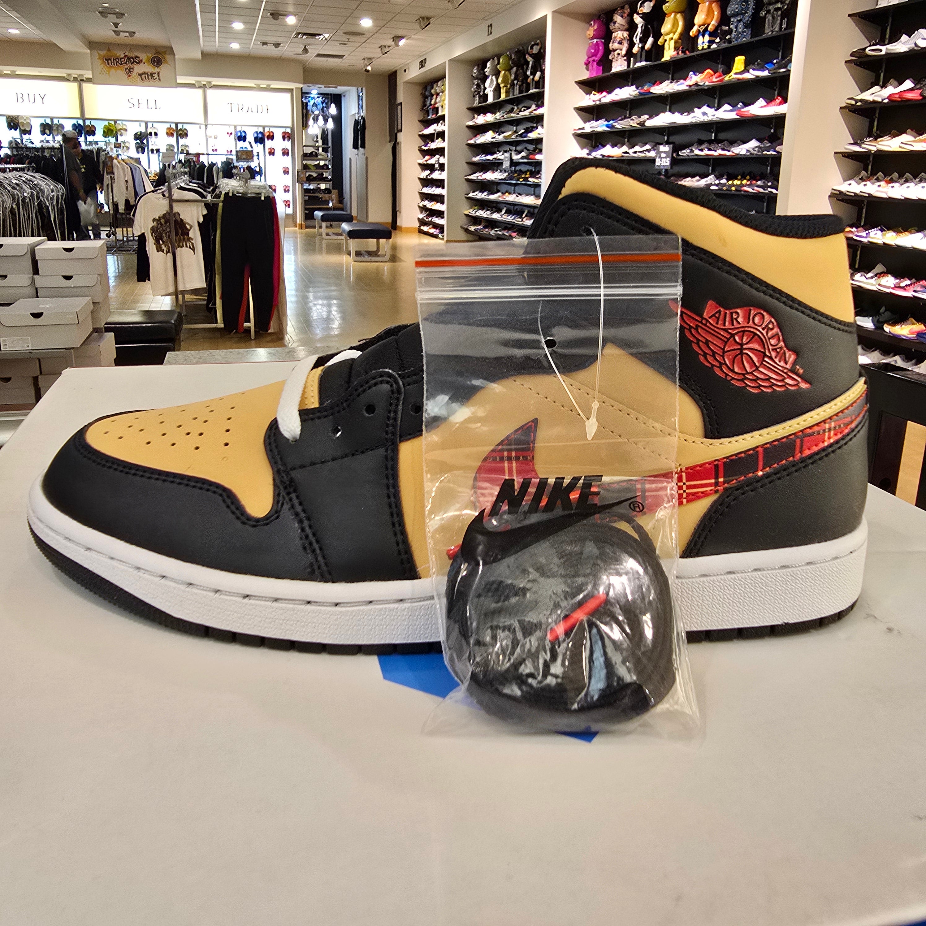 Air Jordan 1 Mid Tartan Swoosh SZ 10 DEFECT