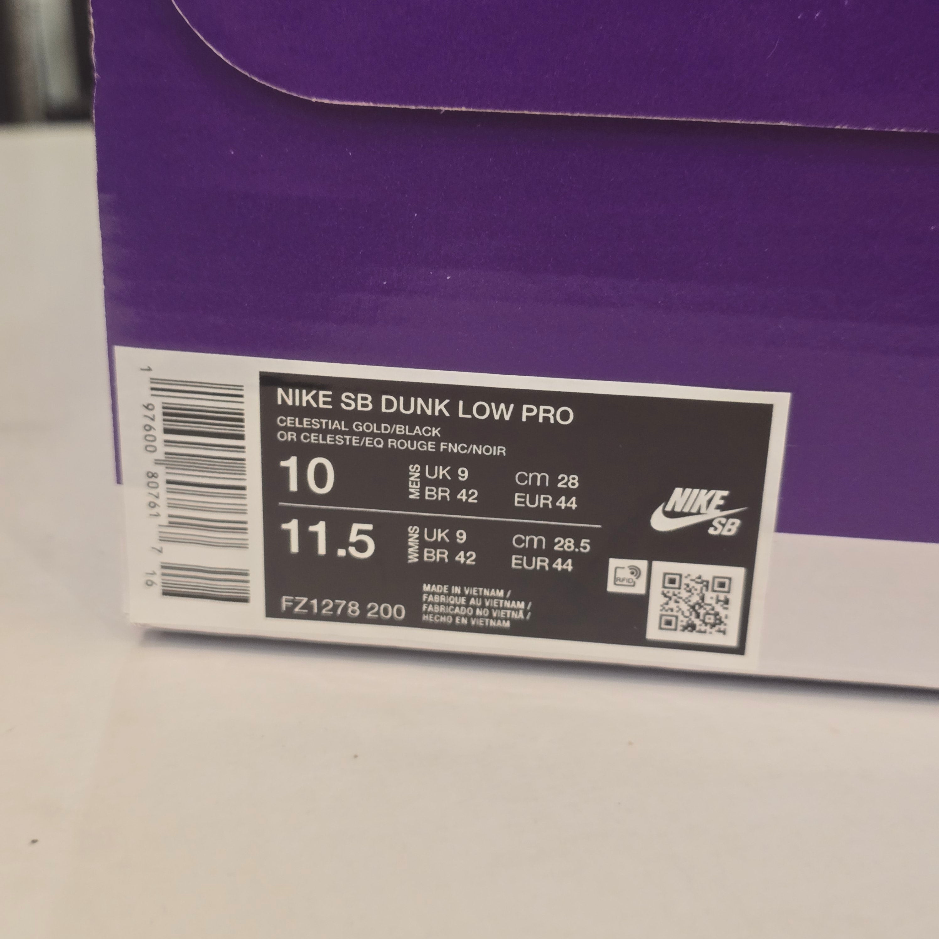 Nike SB Dunk Low City Of Cinema SZ 10