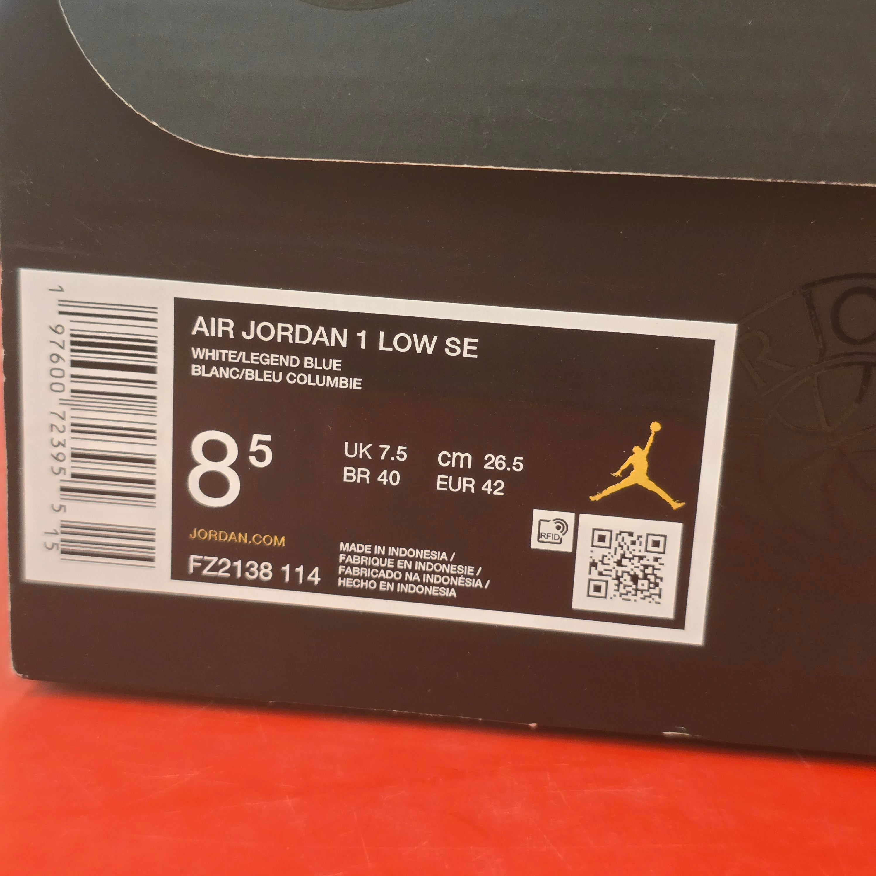 Jordan 1 Low SE Legend Blue Patent SZ 8.5