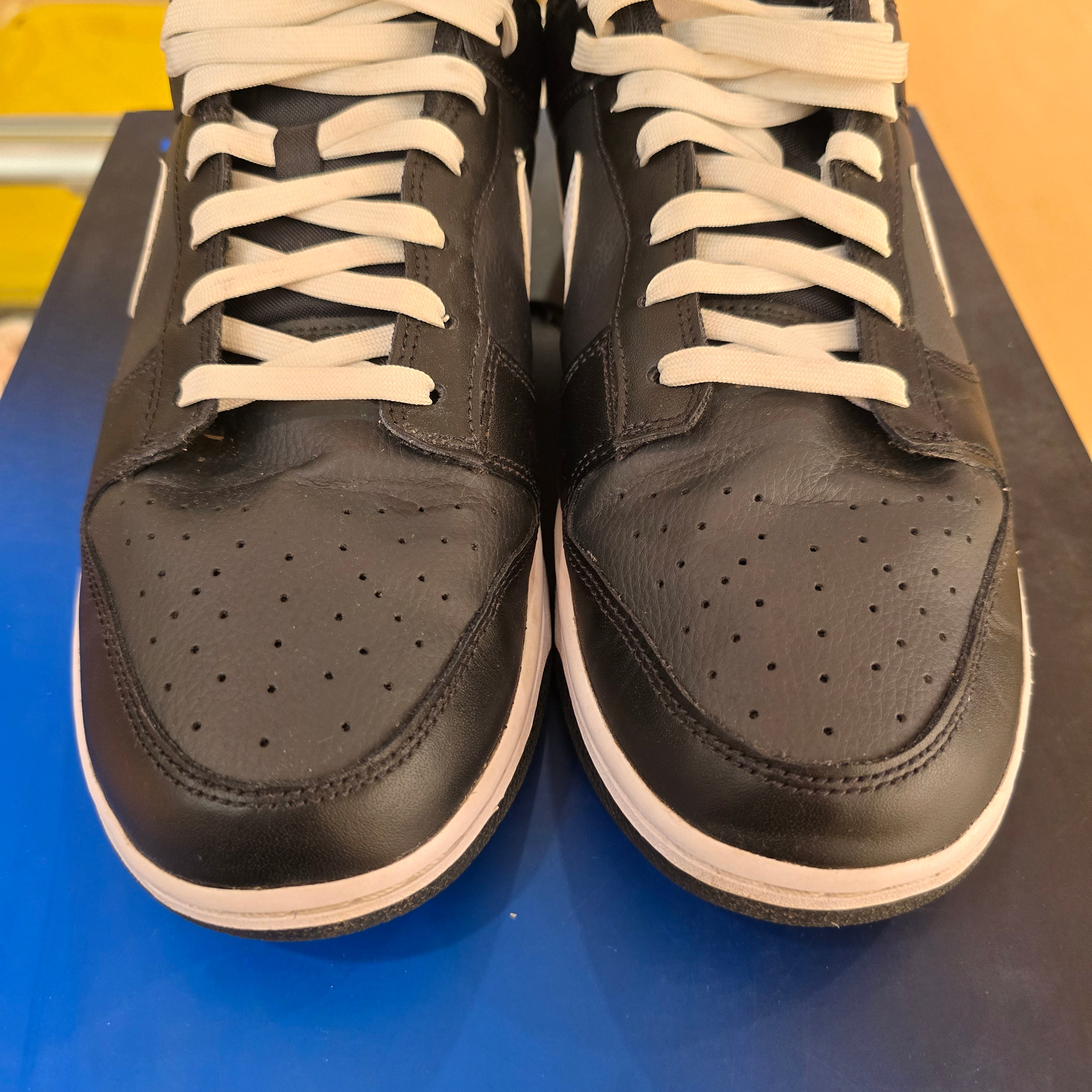 Nike Dunk Low Black White 2022 SZ 11.5 USED