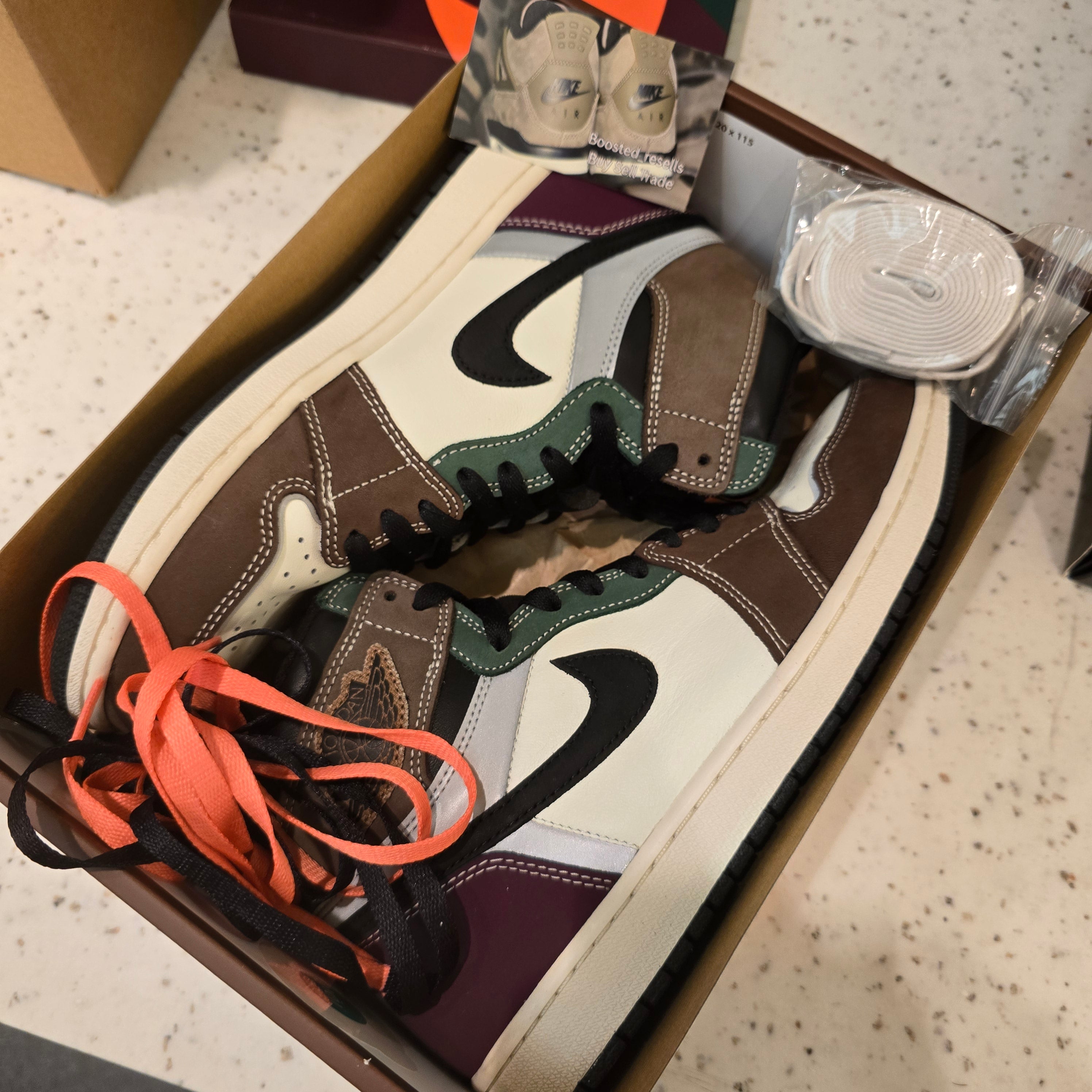 Jordan 1 Retro High OG Hand Crafted SZ 9.5 USED