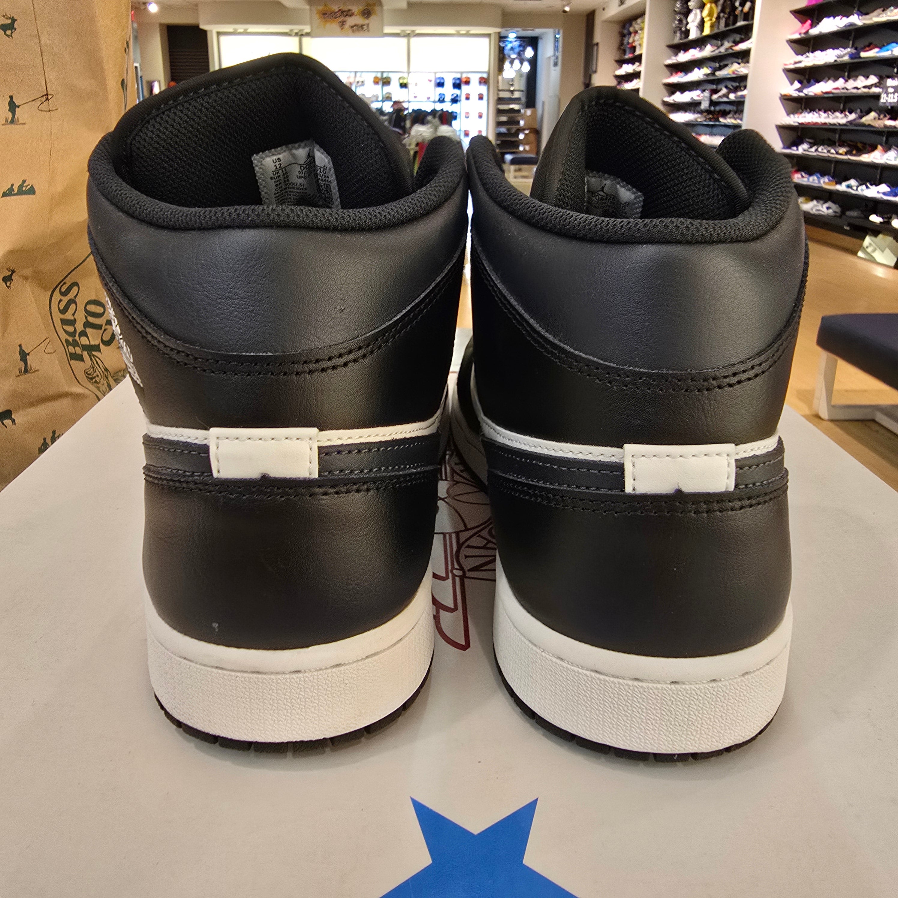 Jordan 1 Mid Off Noir Toe SZ 12 USED NO BOX