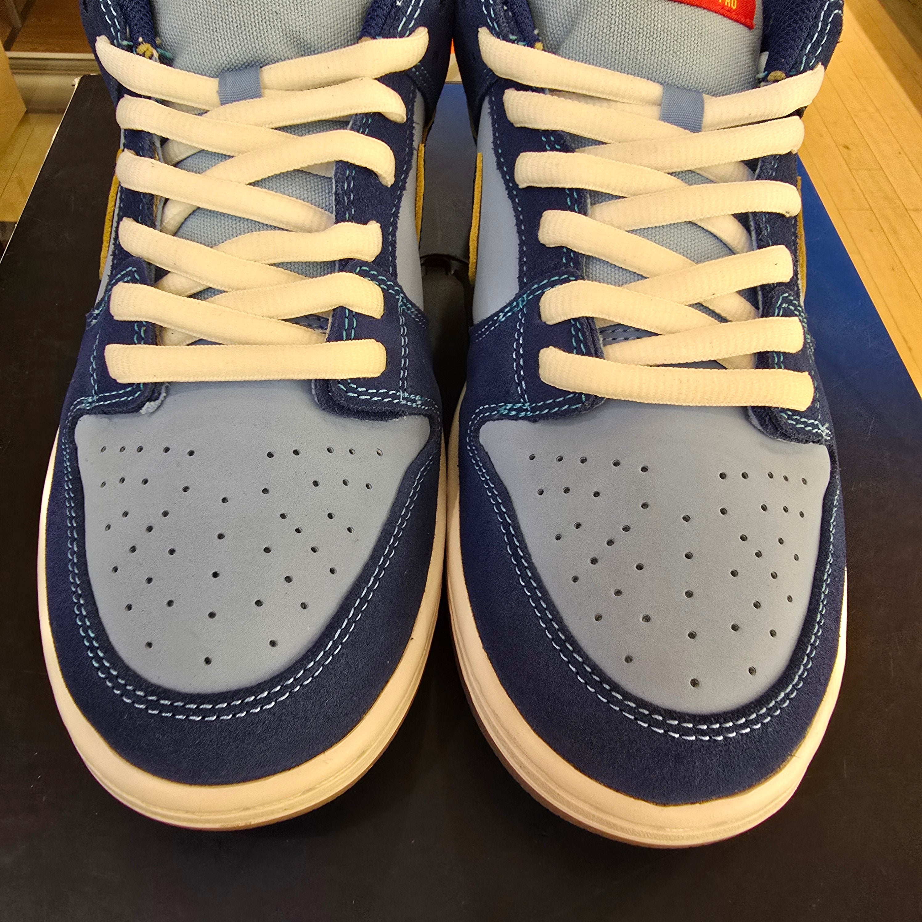 Nike SB Dunk Low Pro Why So Sad? SZ 9.5 USED